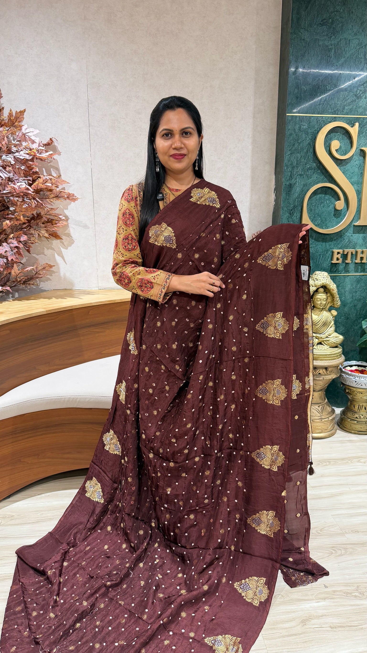 Chinon silk bandhini brown