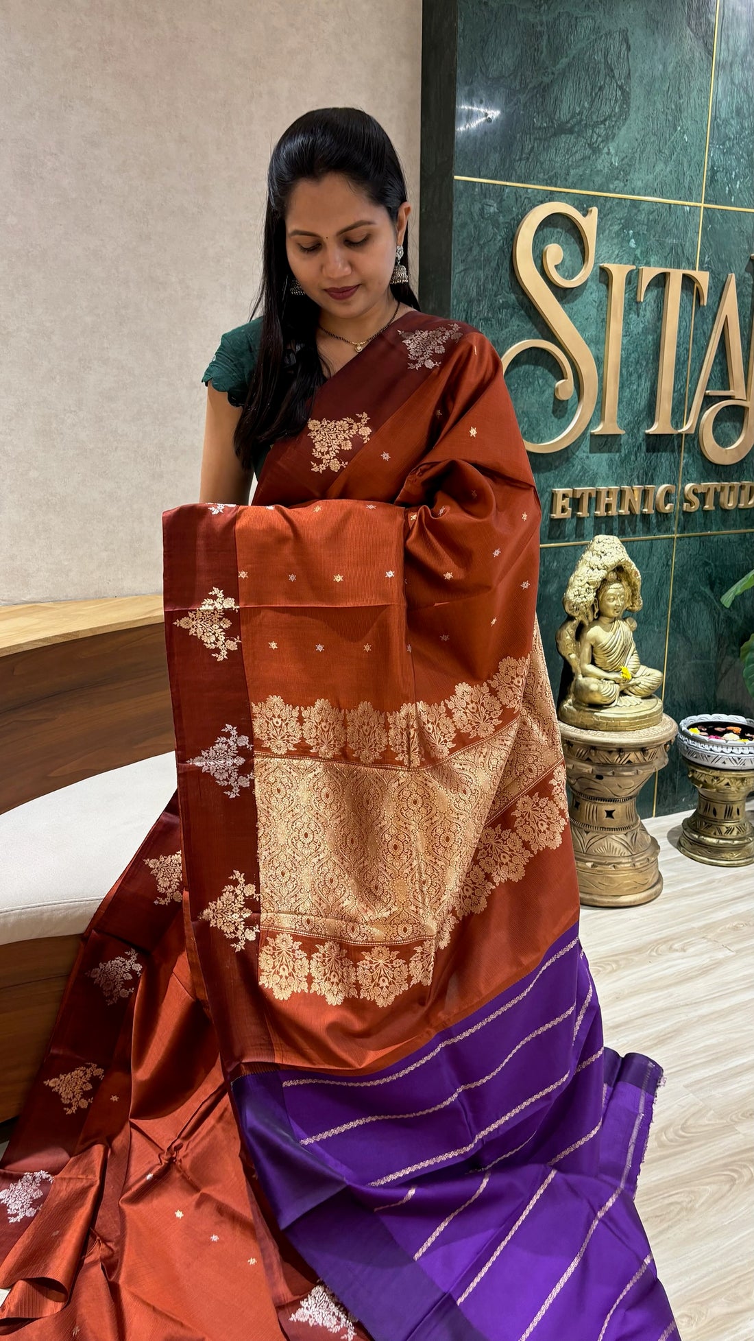 Handloom mango pattu