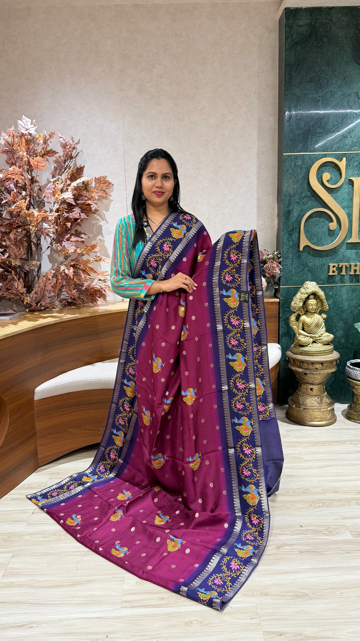 Dola silk tanjore print