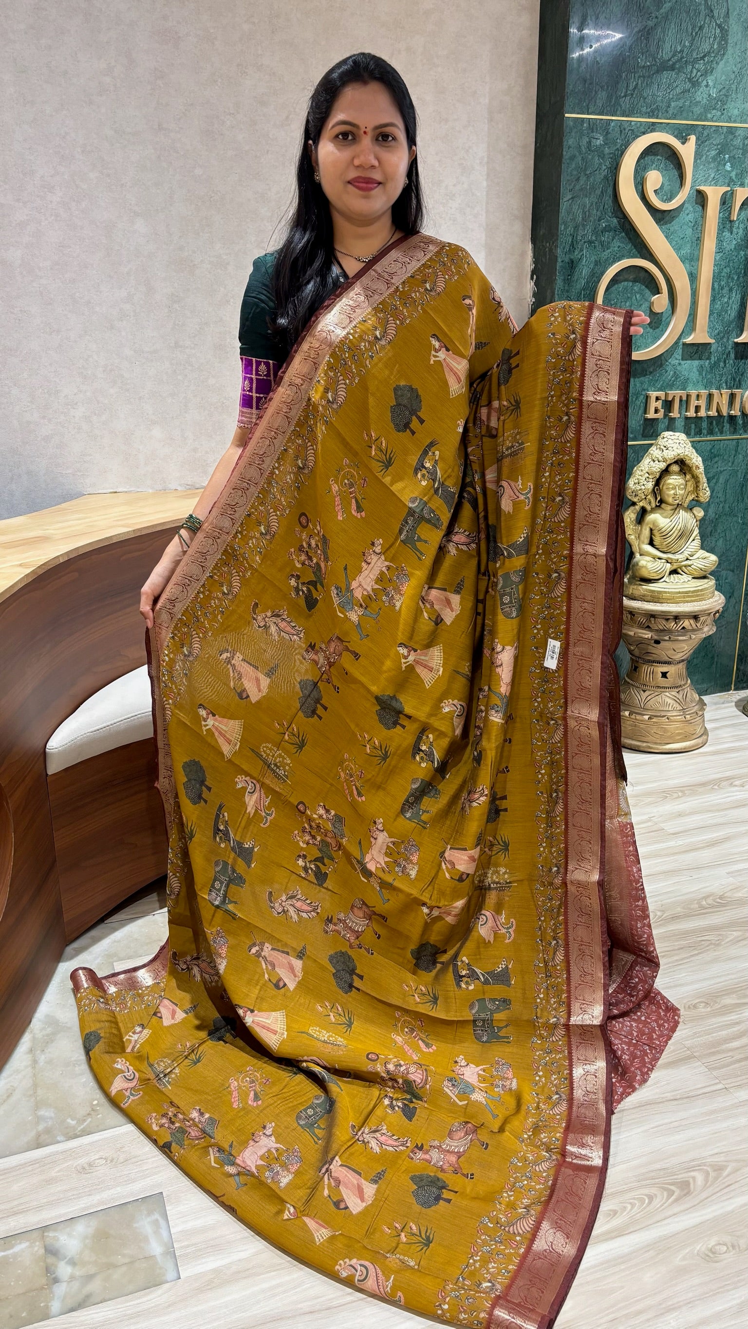 Causal drape maheswari silk
