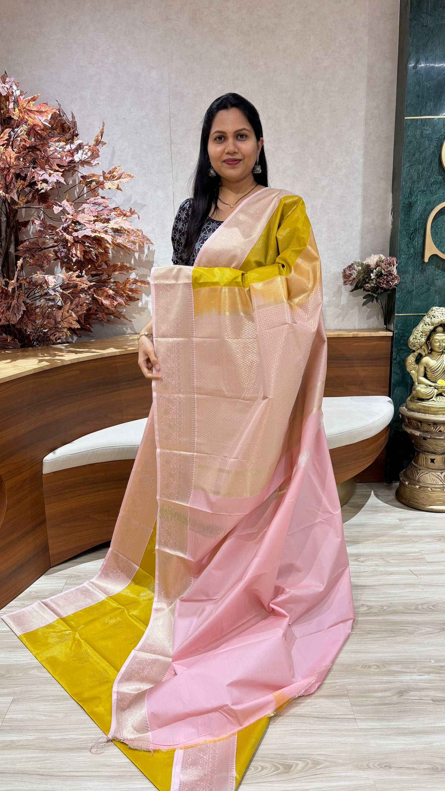 Semi Kanchi