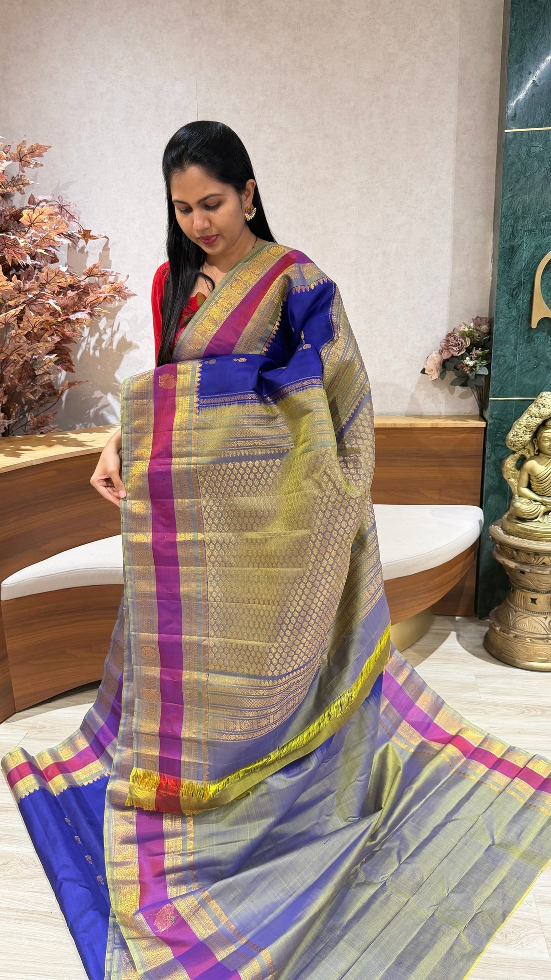Handloom gadwal pattu