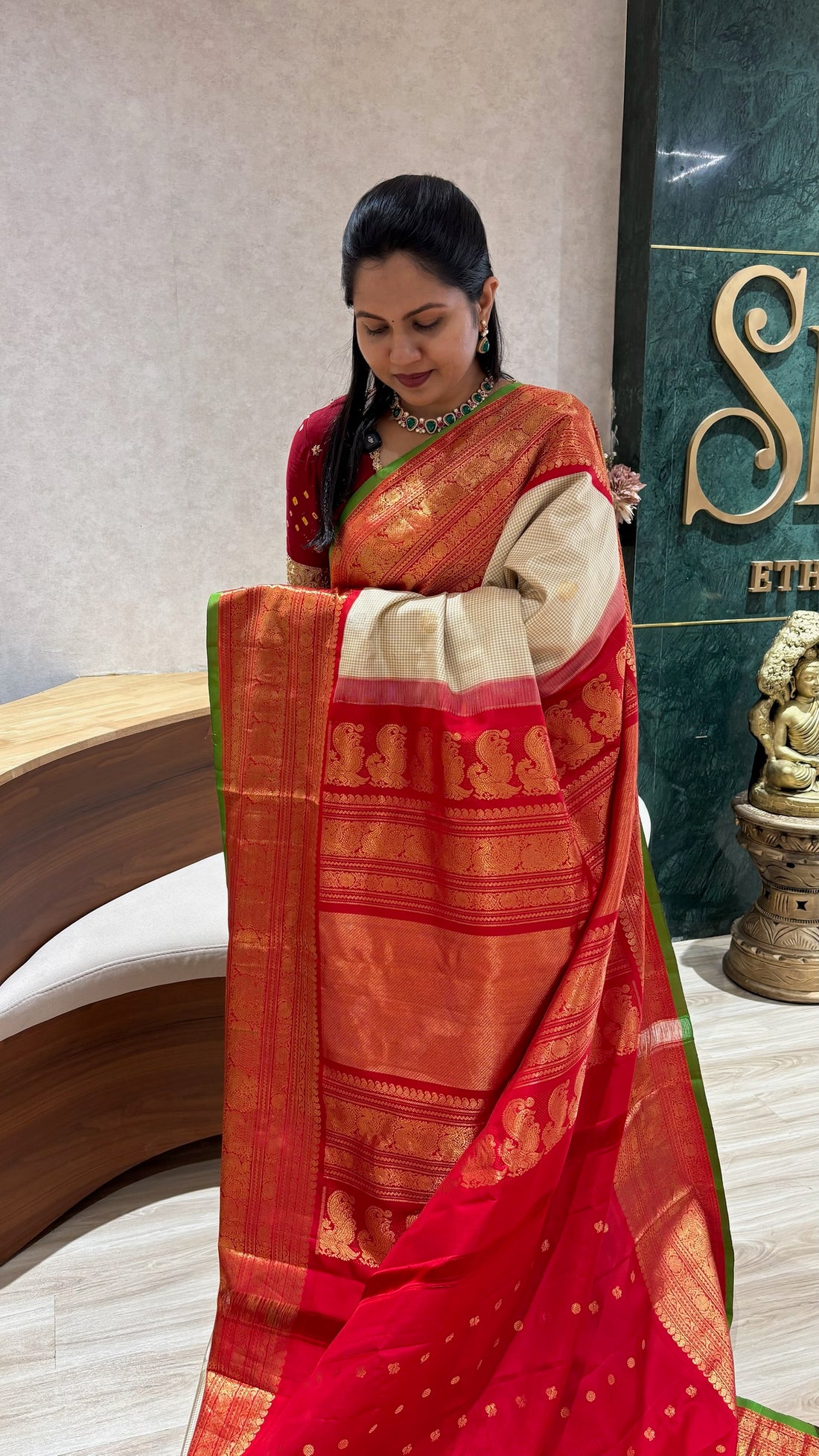 Handloom Gadwal checks