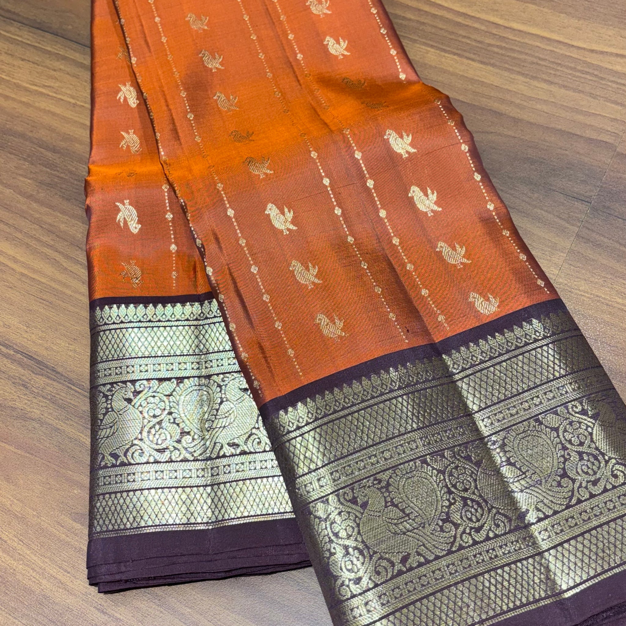 Kanchi pattu