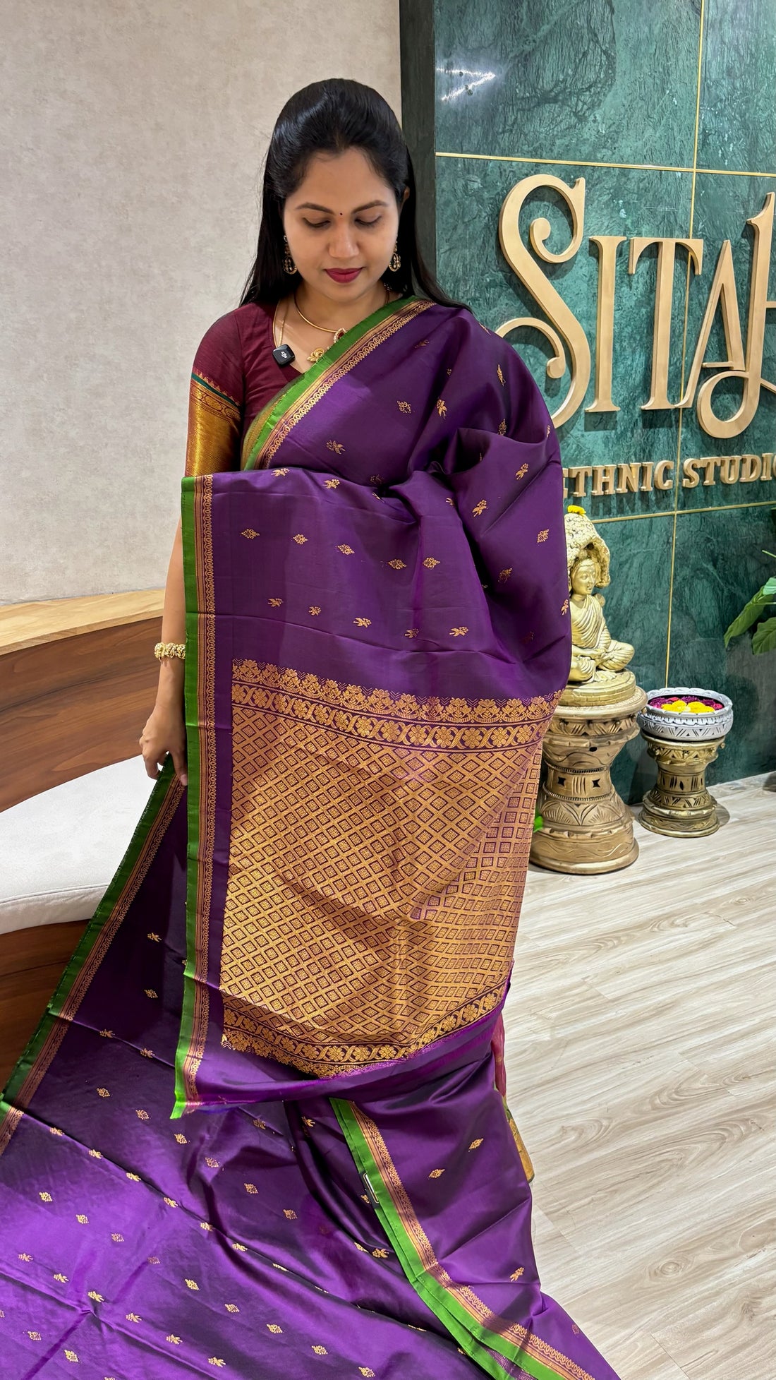 Handloom gadwal pattu purple