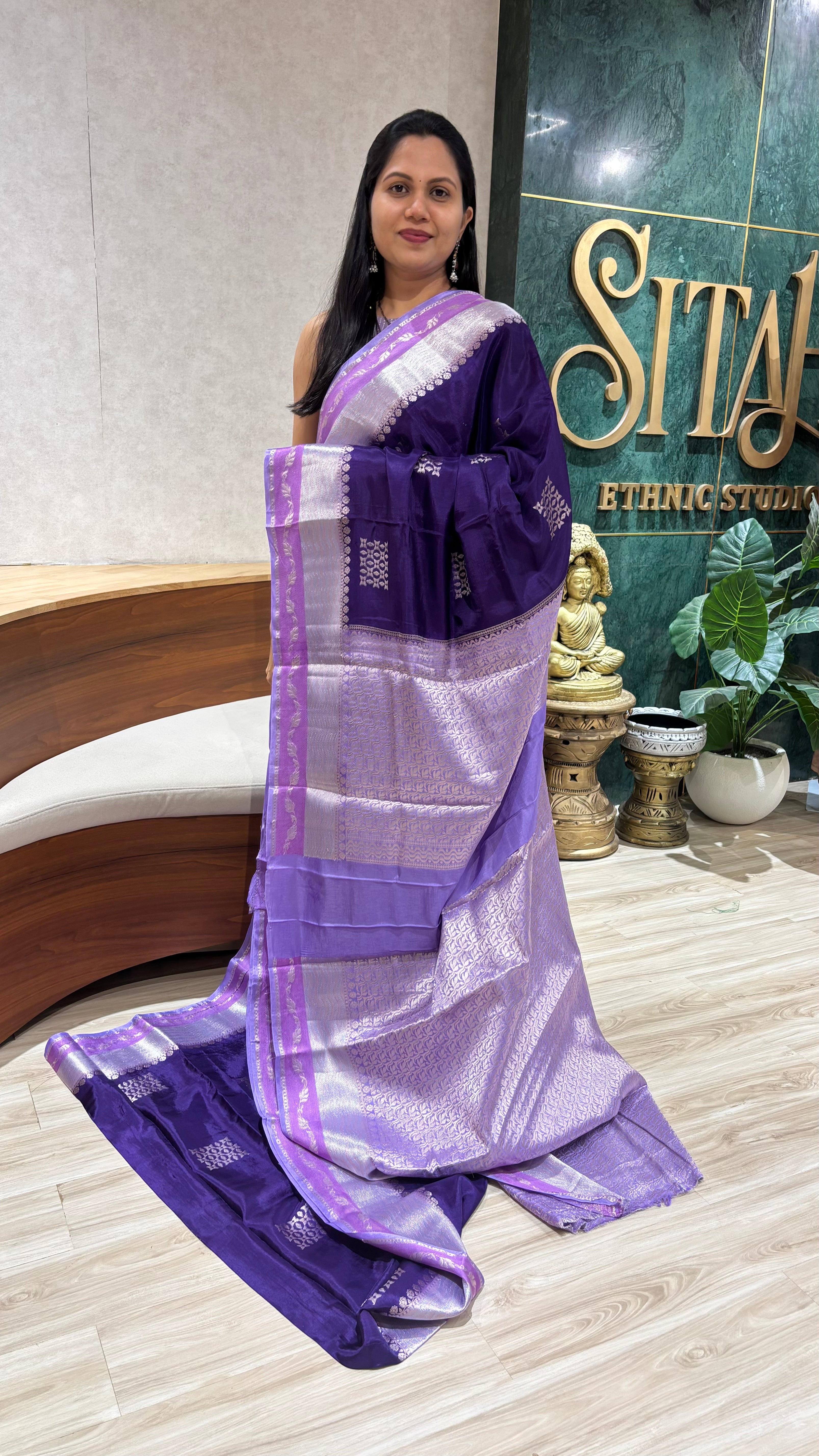 Banaras Dola silk