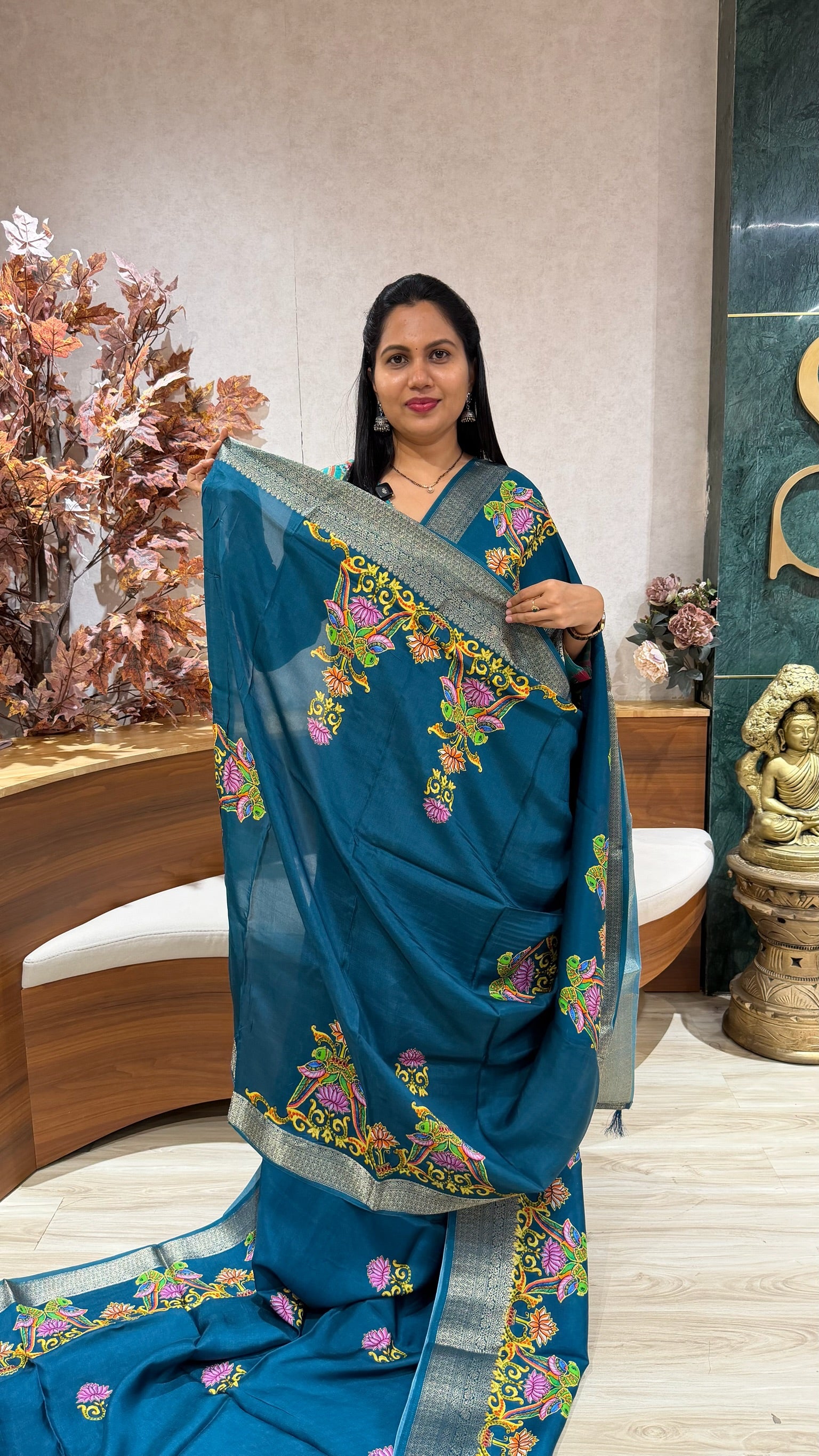 Dola silk tanjore print
