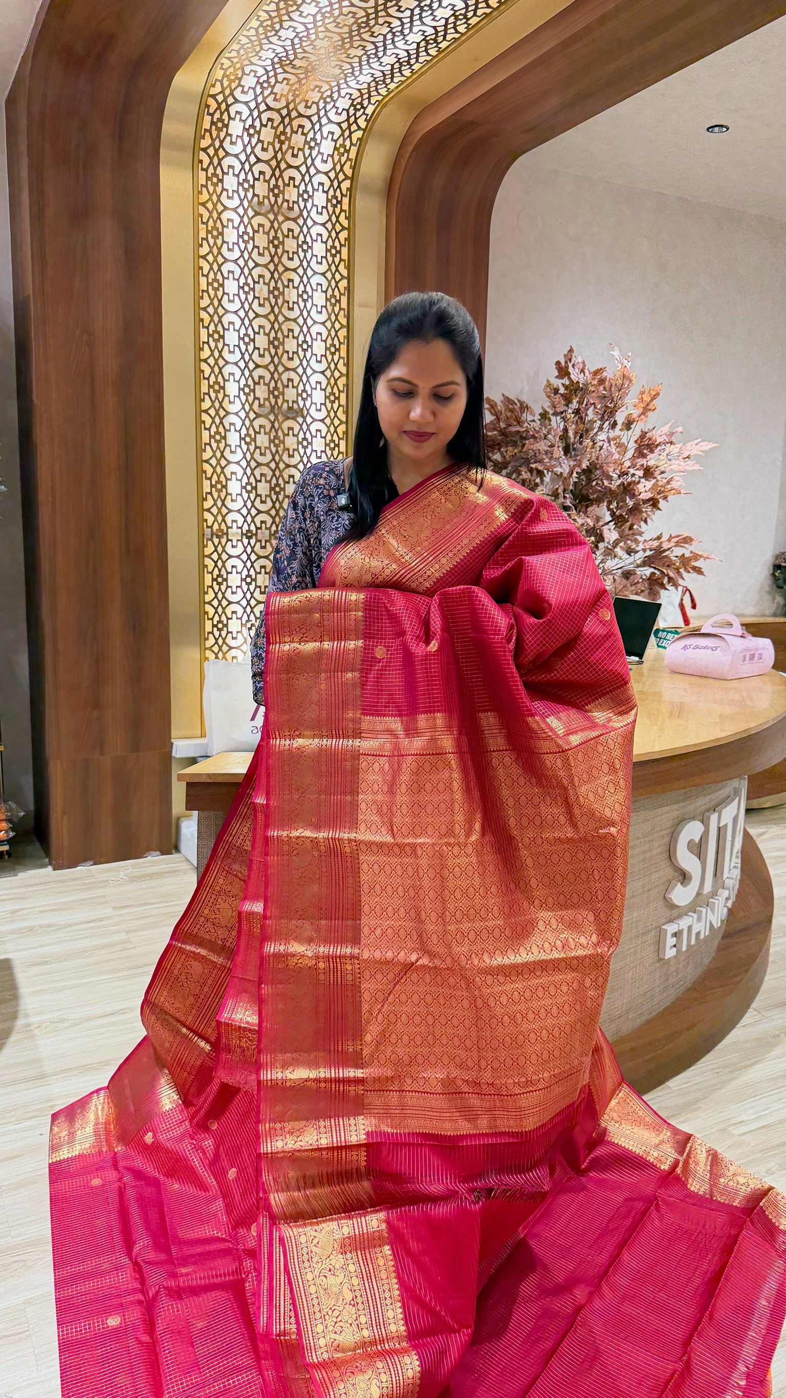 Light weight vintage Kanchi