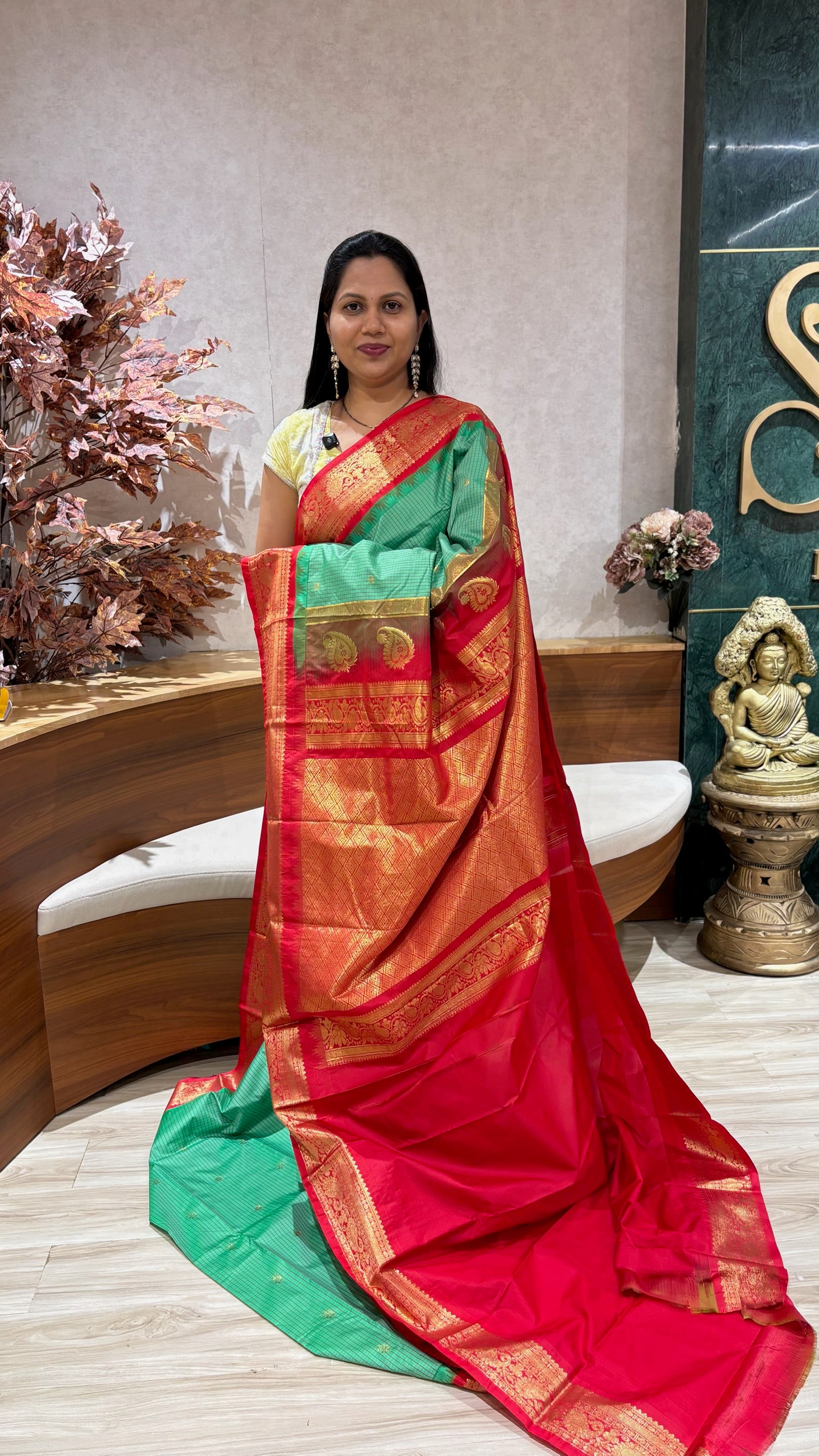 Semi gadwal leaf green