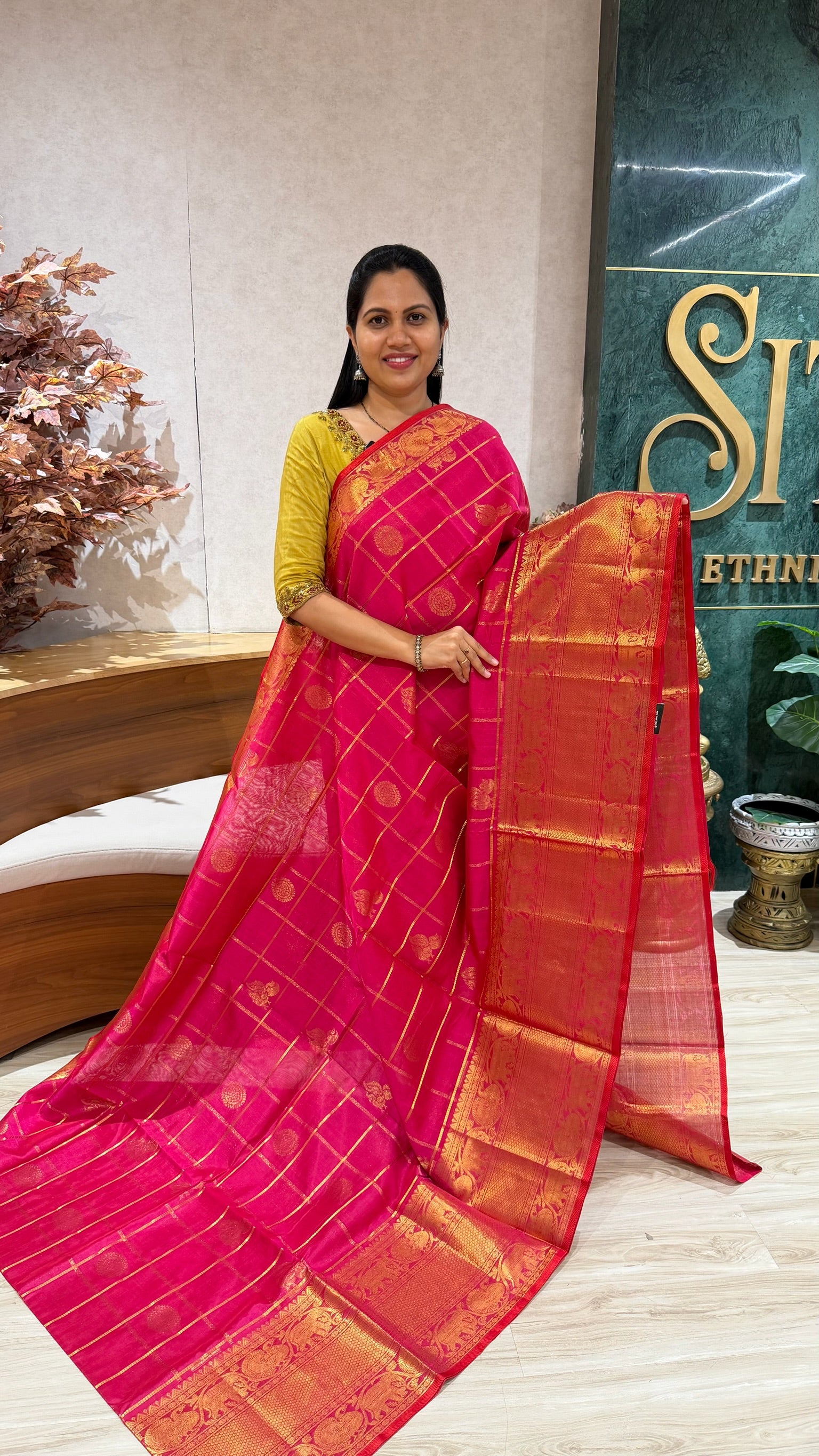 Handloom mangalgiri pattu