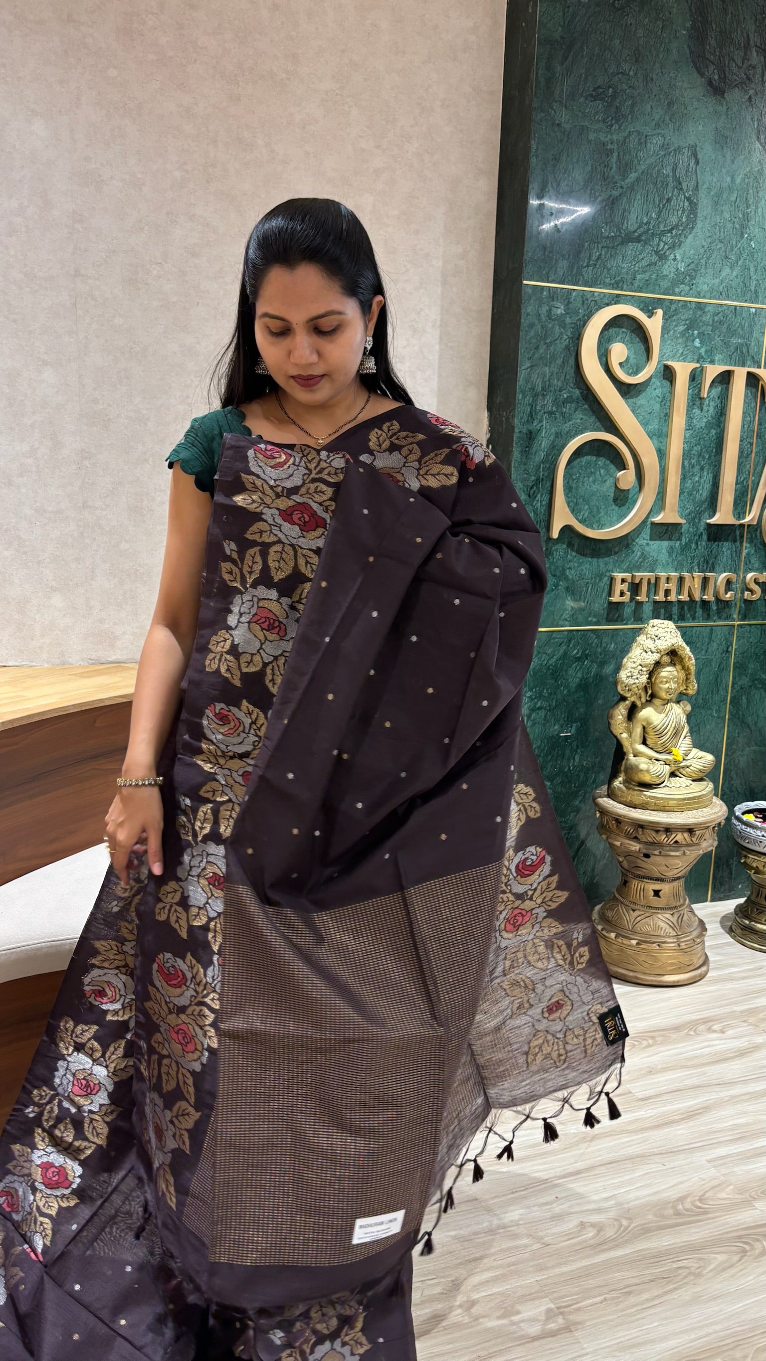 Madhuram linen brown