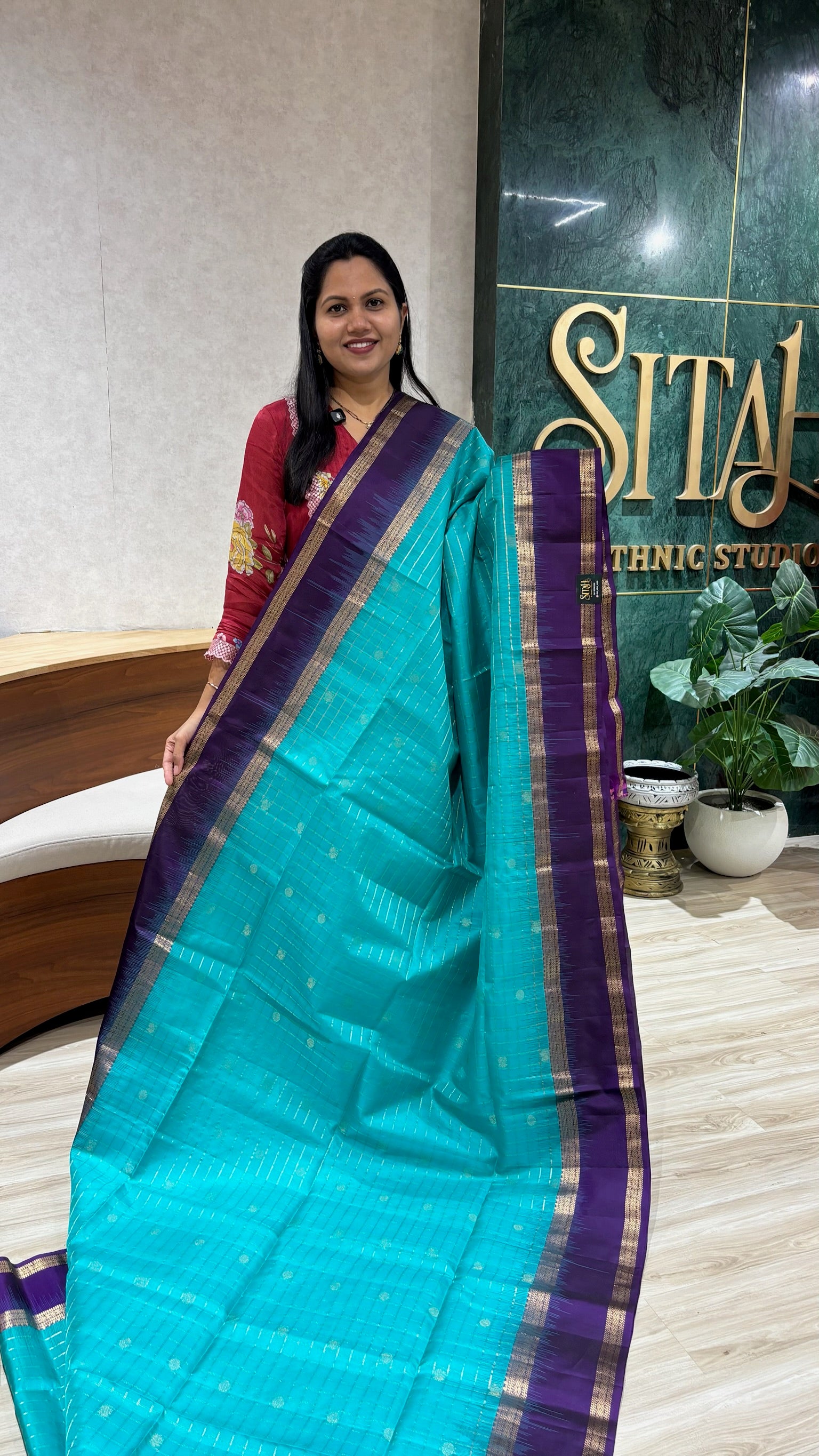 Light weight kanchi pattu