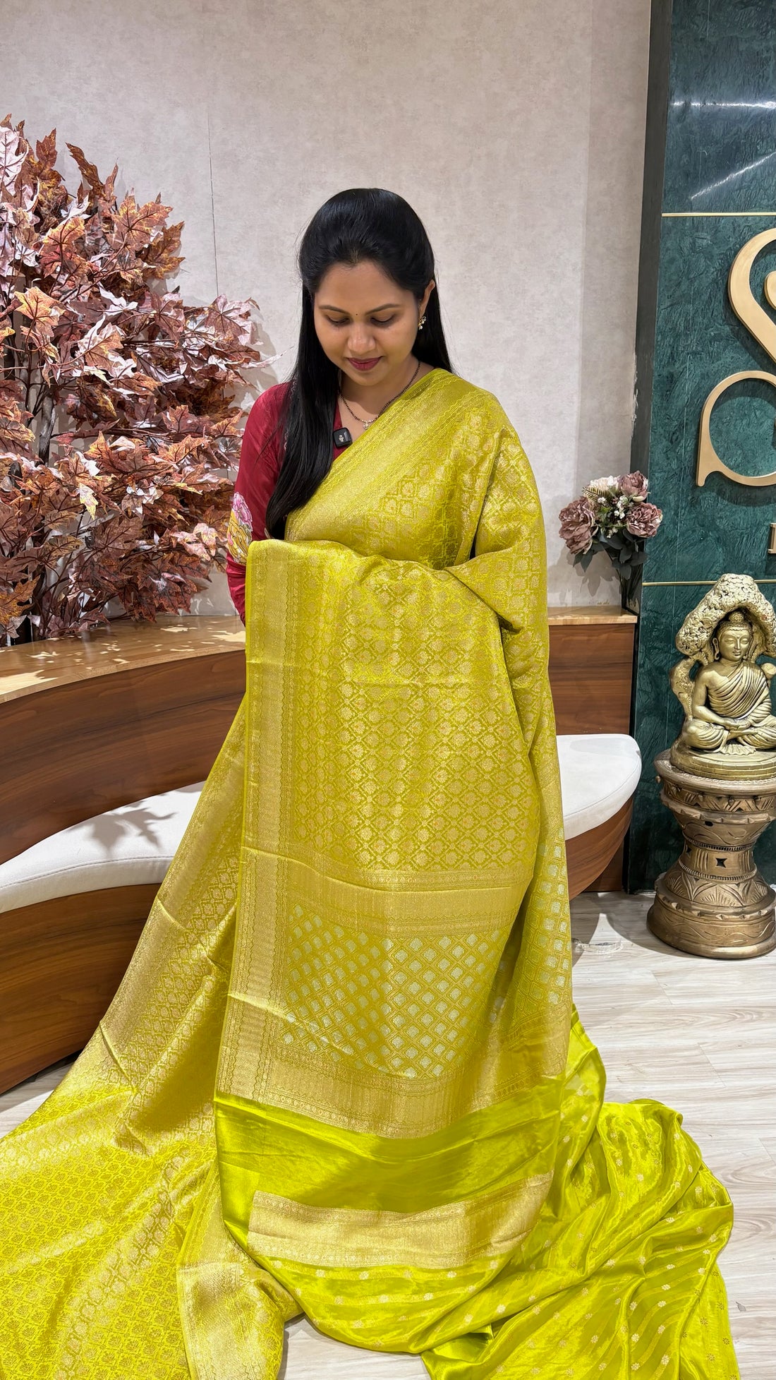 Banaras crepe brocade