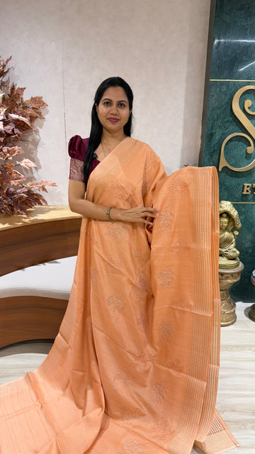 Tussar applique