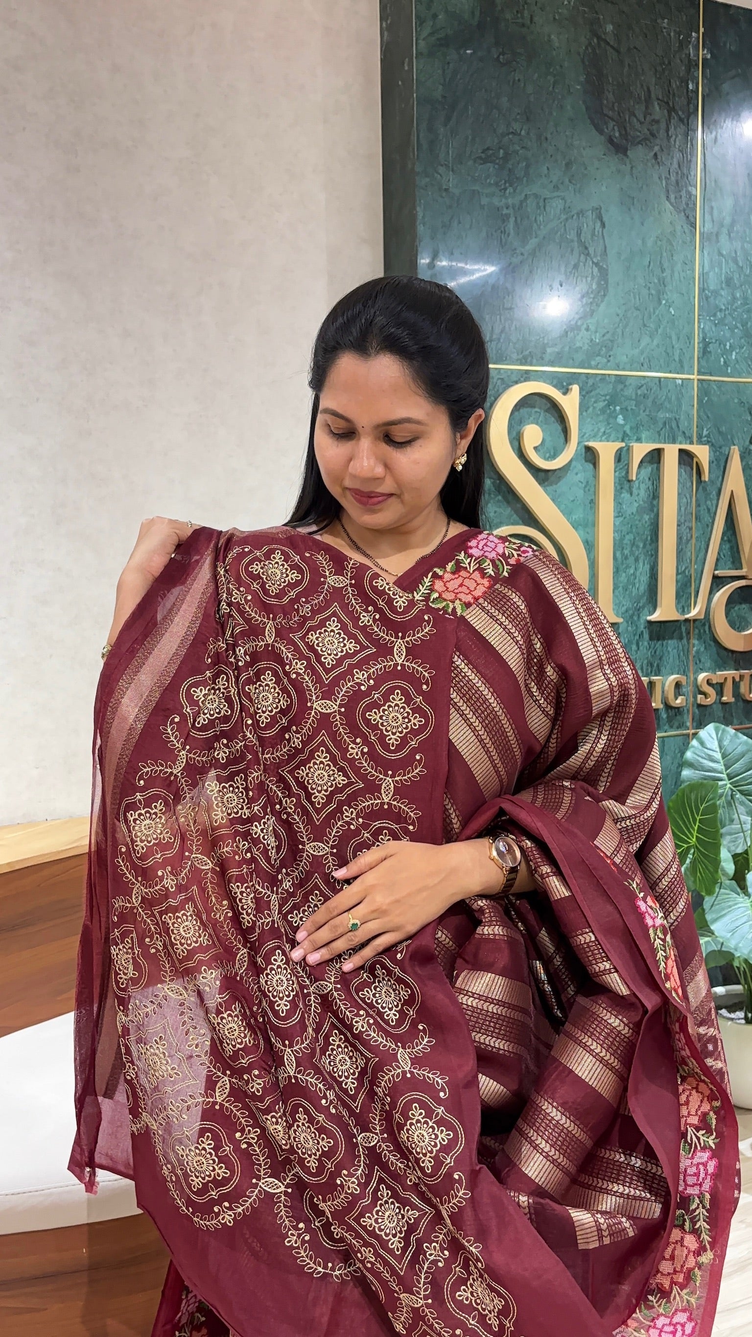 Border work saree maroon