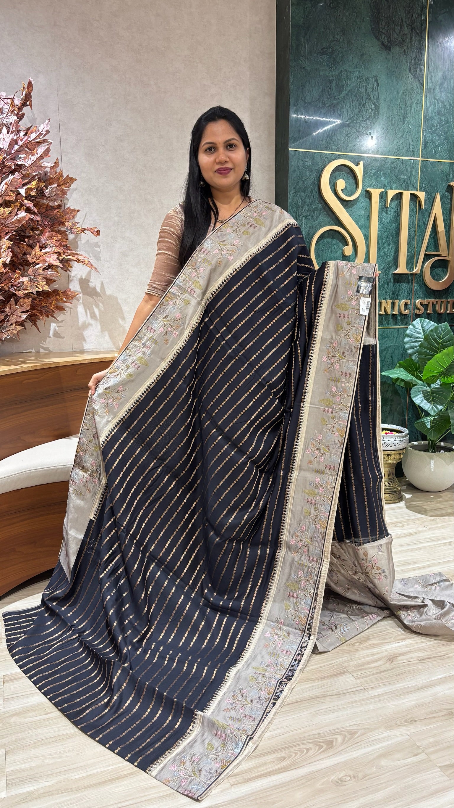 Handloom munga silk with embroidery