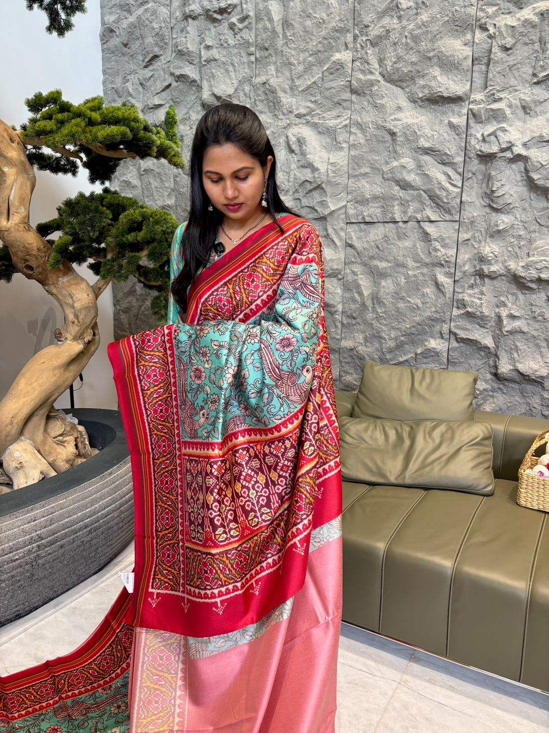 Spun patola sea green red