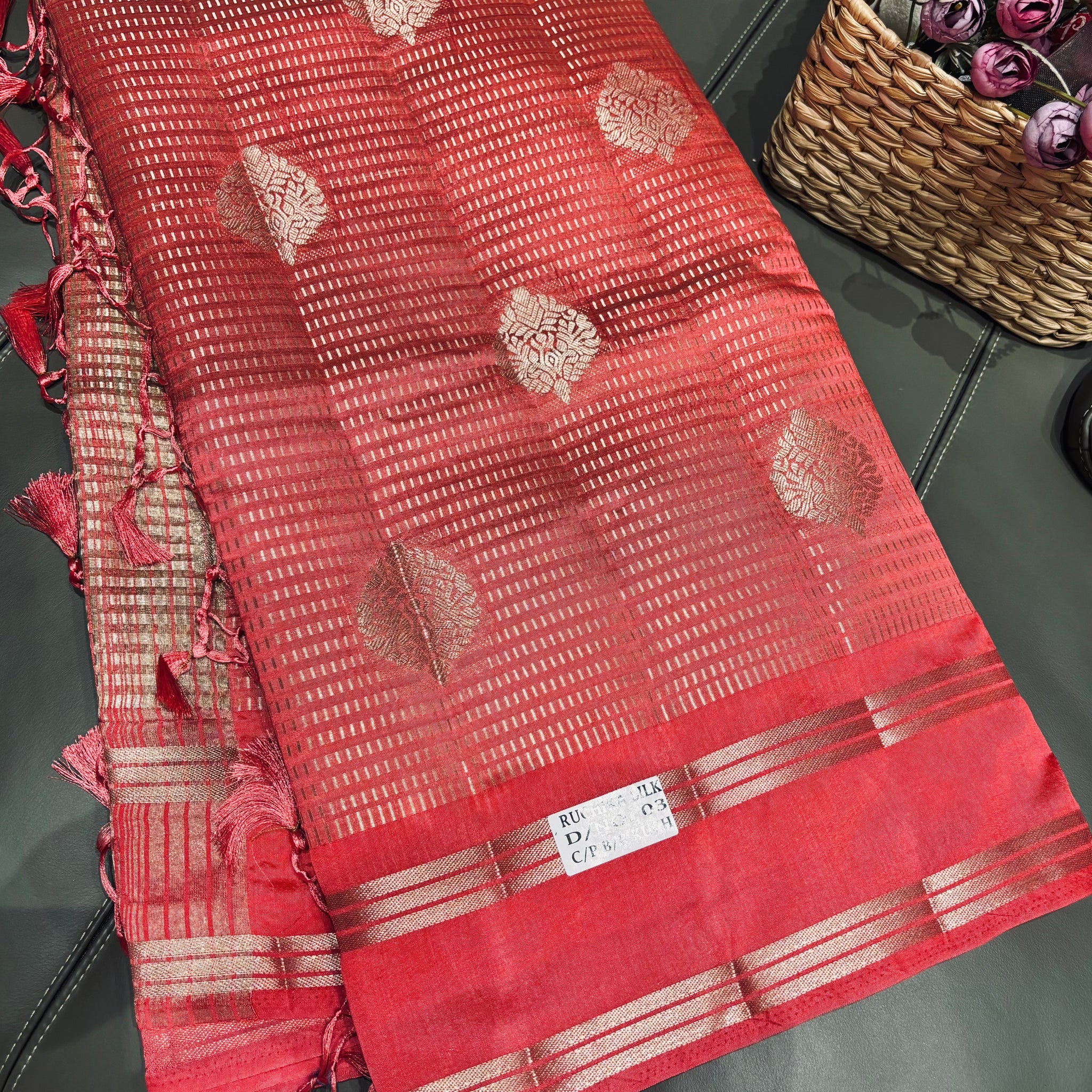 Fancy mango pattu peach