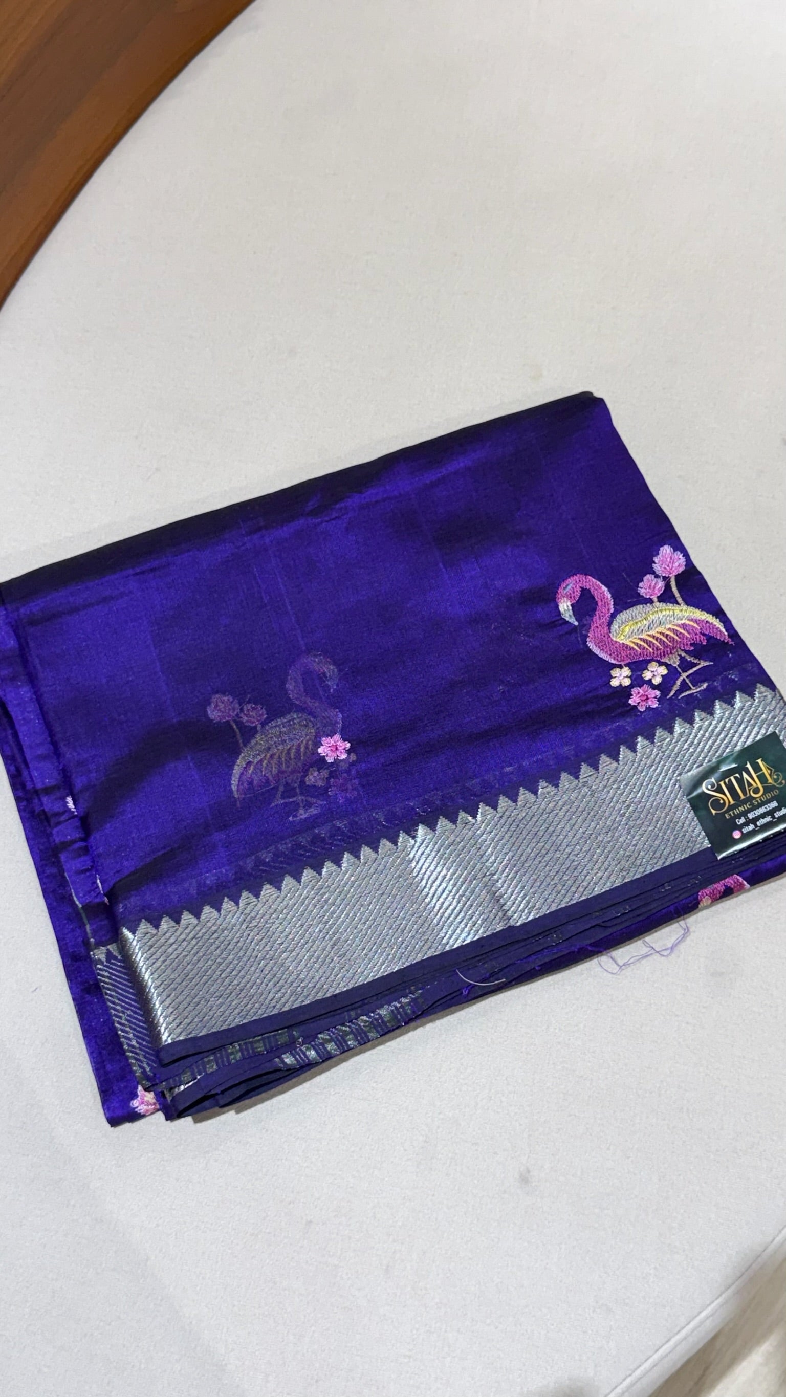 Mangalgiri embroidery