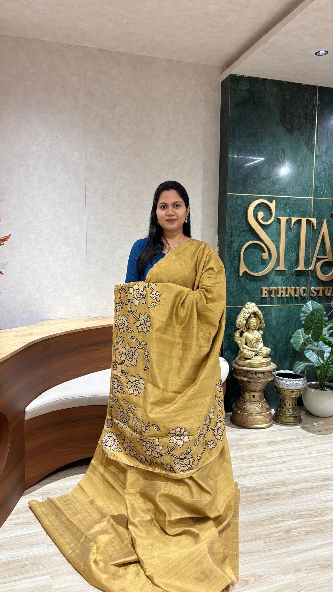 Tussar Tissue Applique