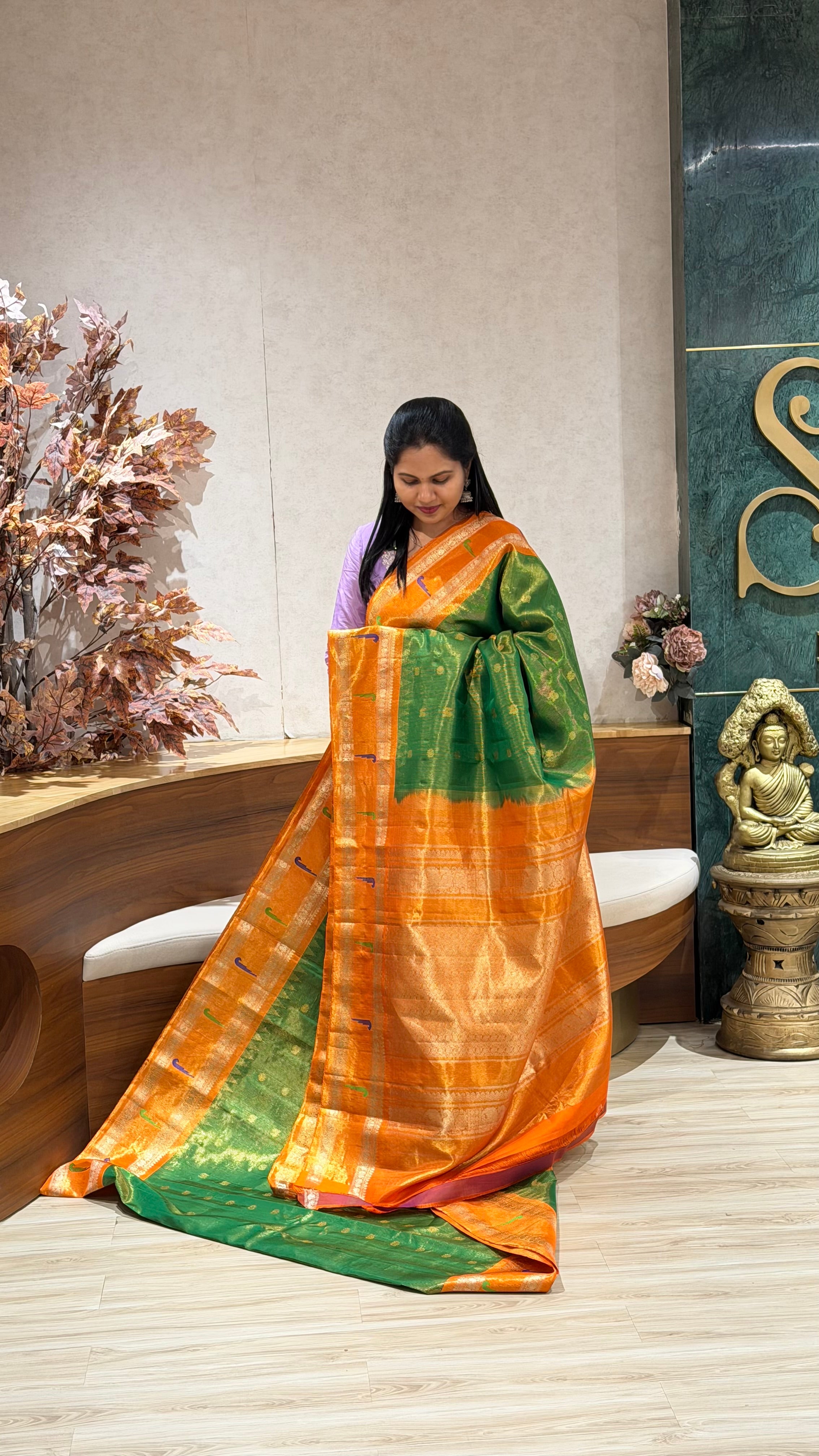 Handloom Gadwal tissue