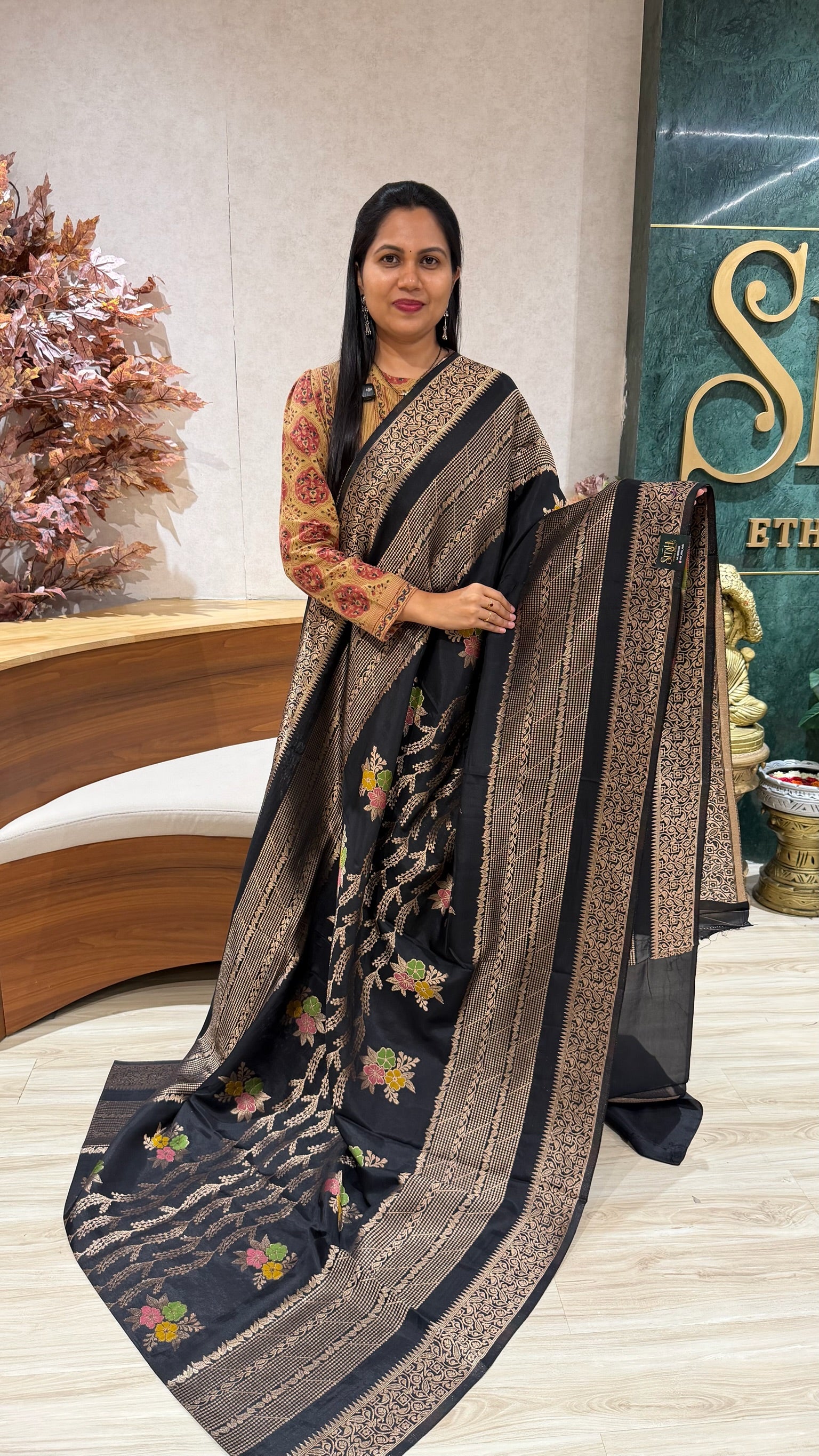 Dola silk
