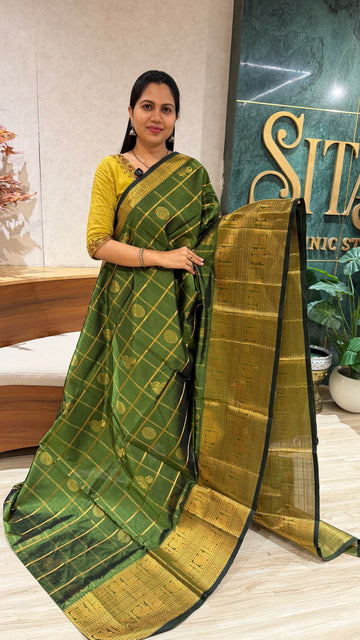 Handloom mangalgiri pattu