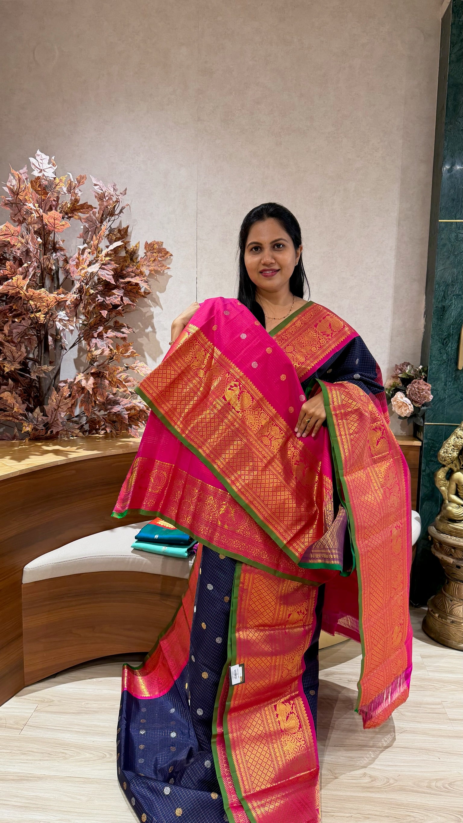 Handloom gadwal pattu