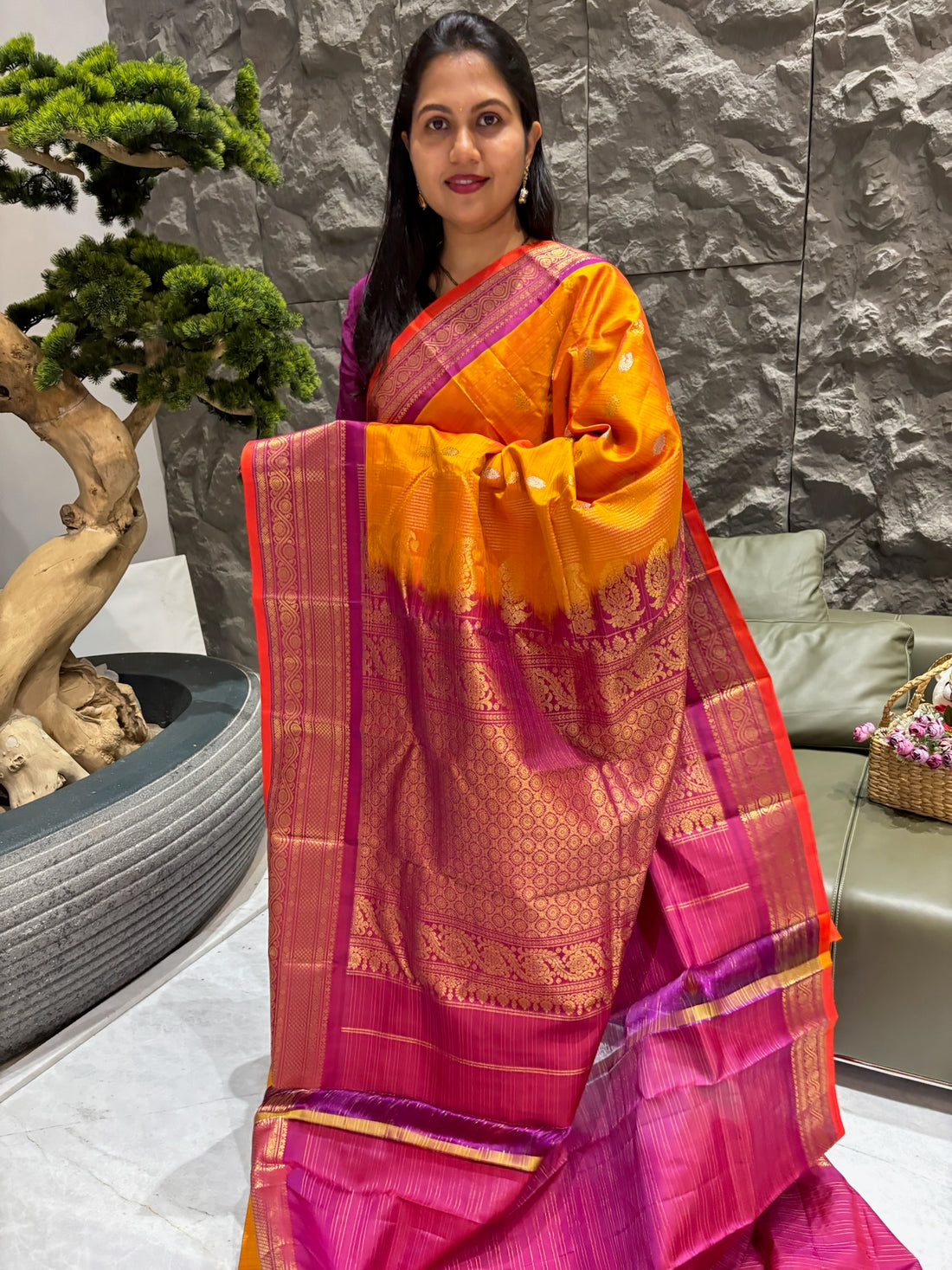 Handloom gadwal pattu orange