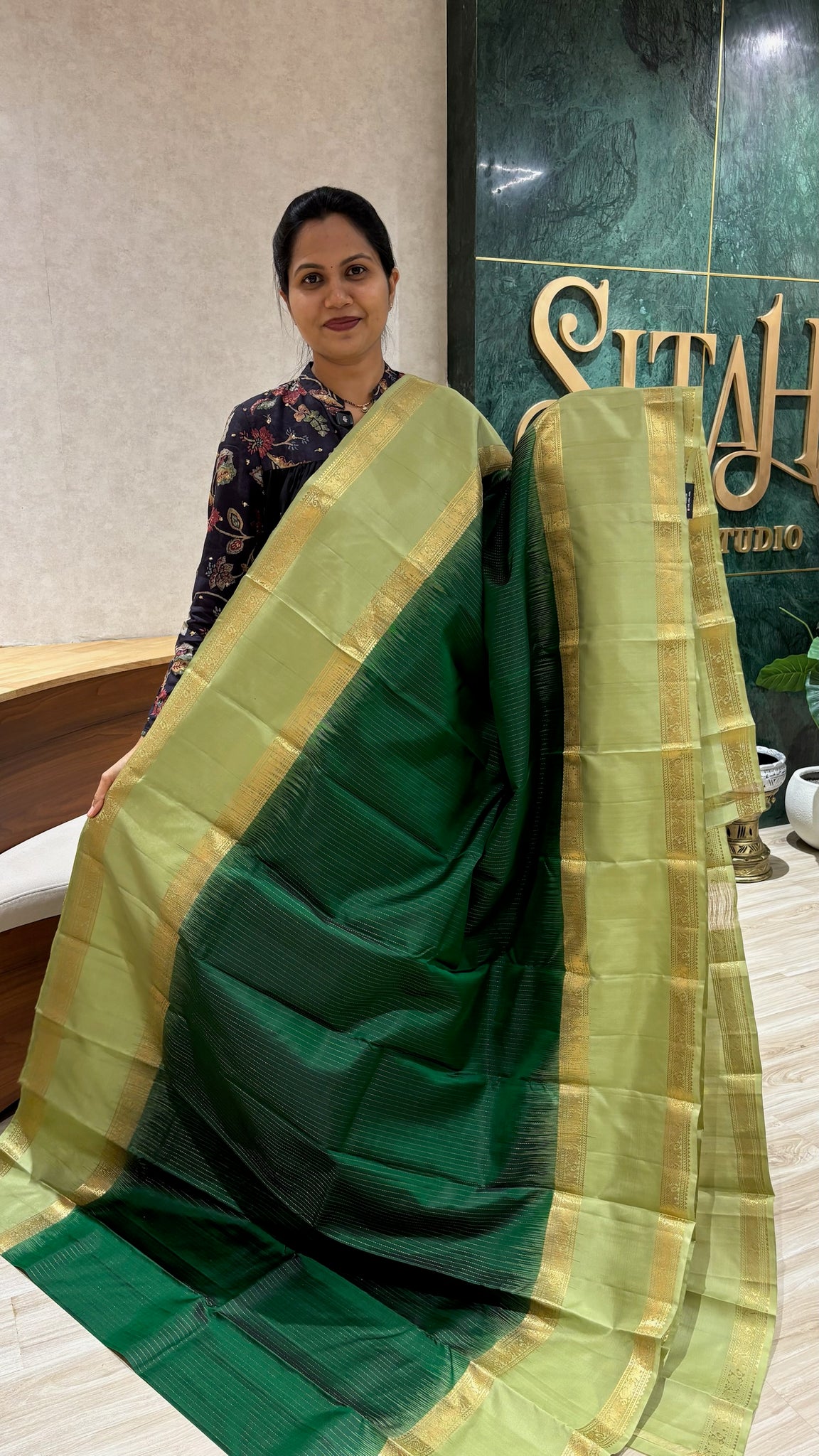 Light weight kanchi pattu