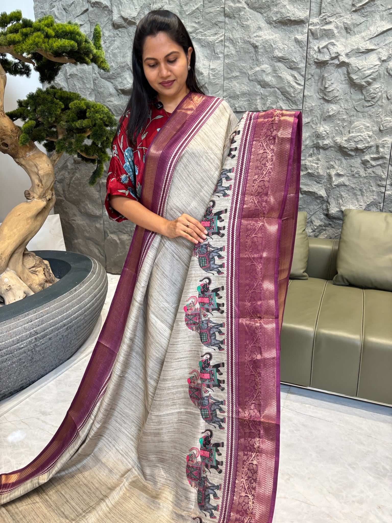 Fancy saree magenta pink