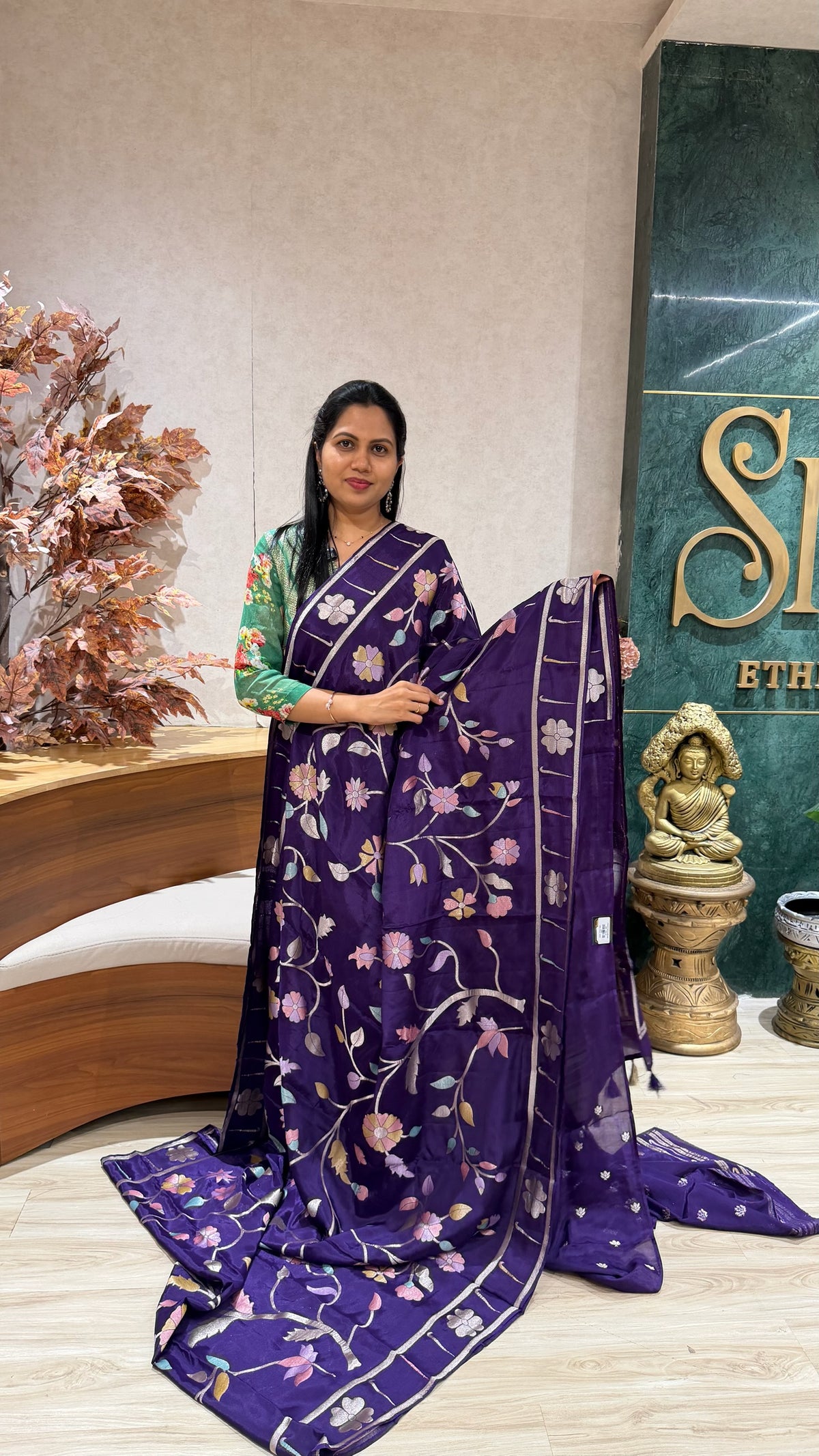 Pure georgette jhamdani purple