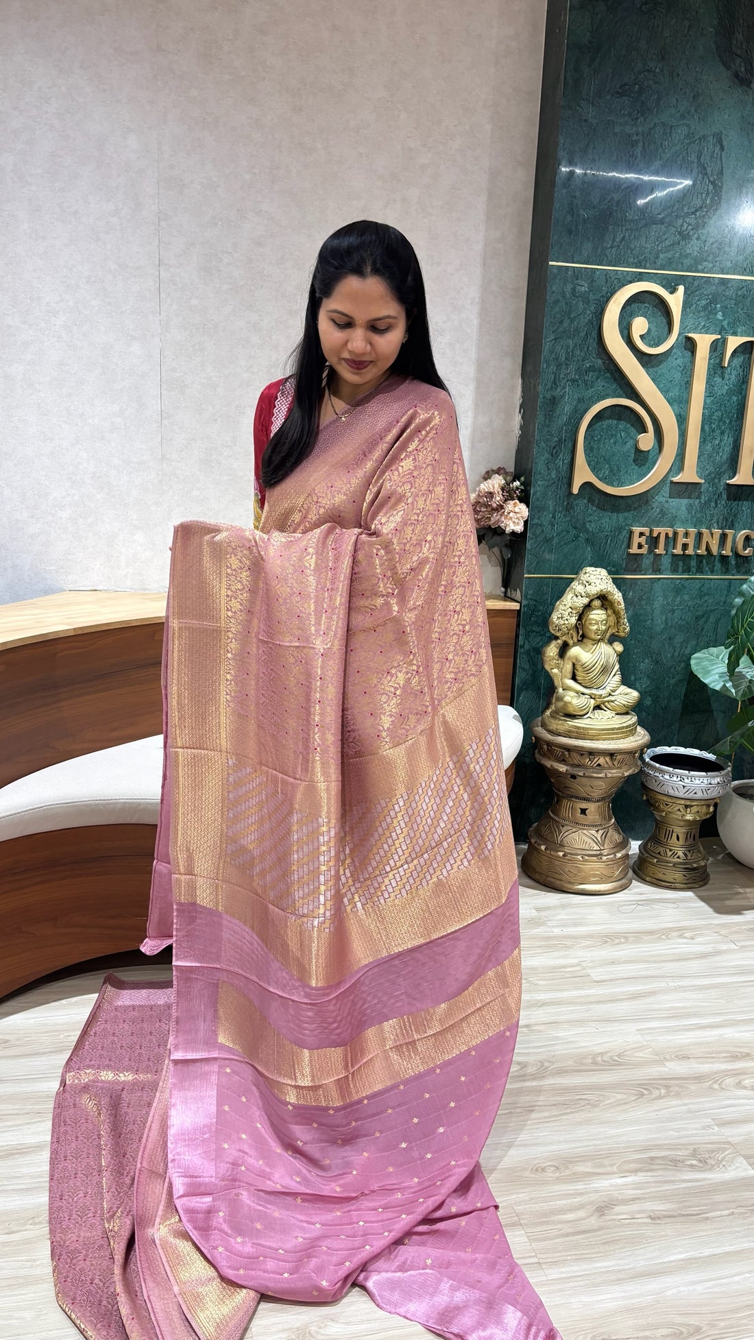 Crepe brocade silk onionpink