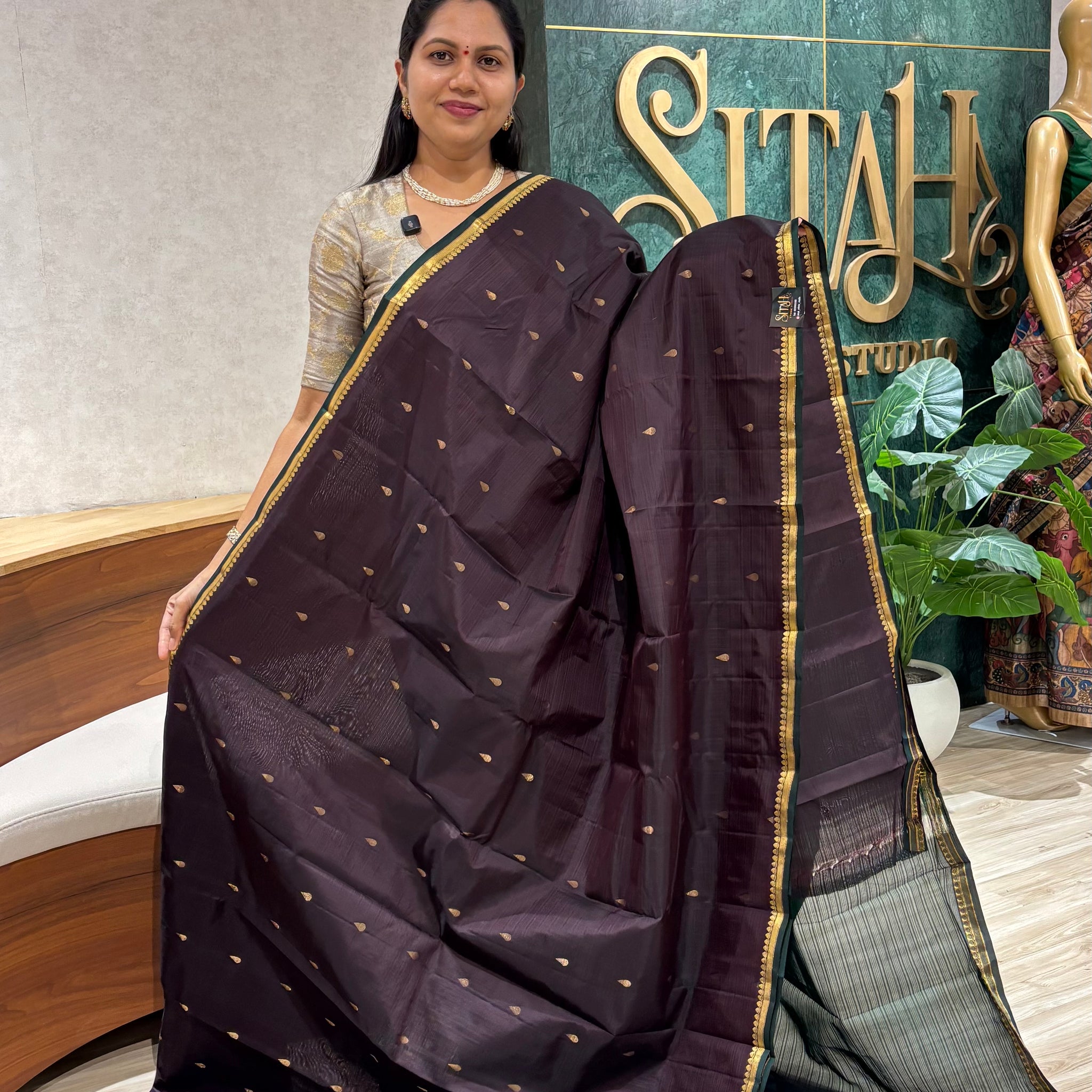 Small border kanchi pattu