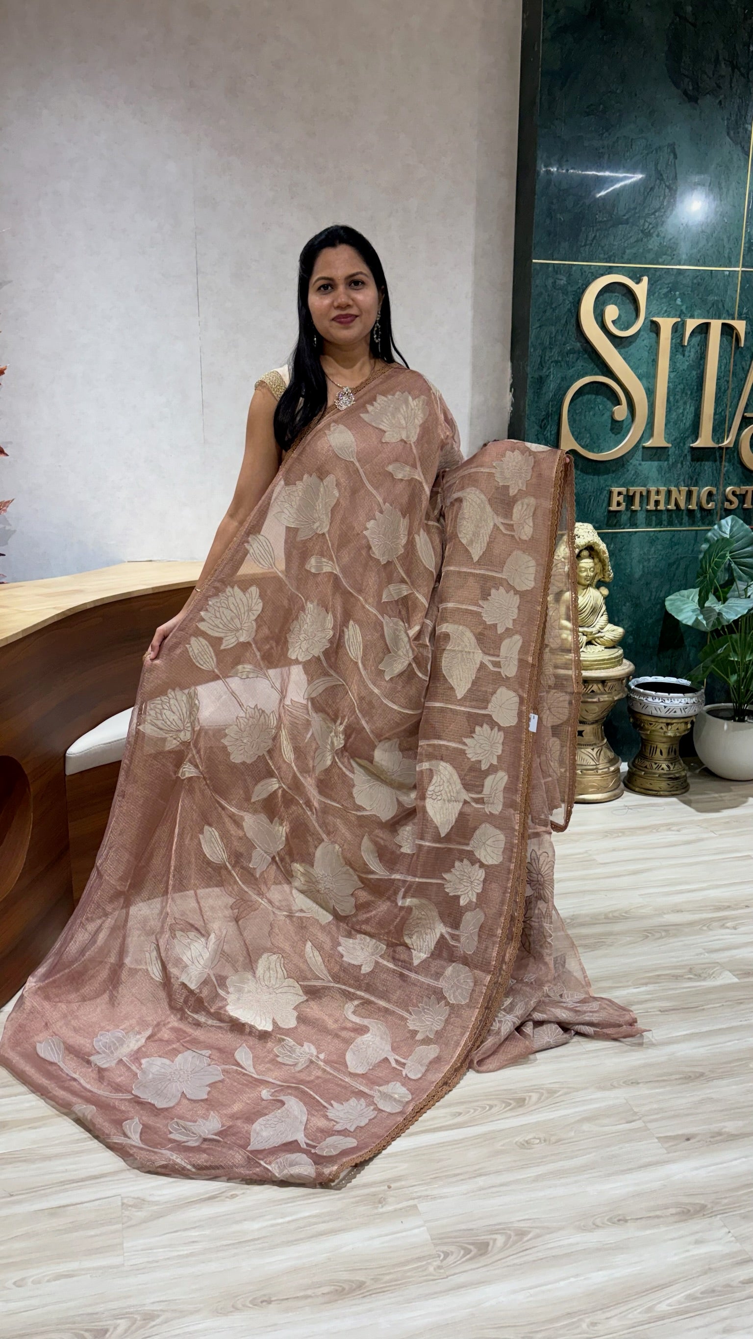 kota tissue applique work