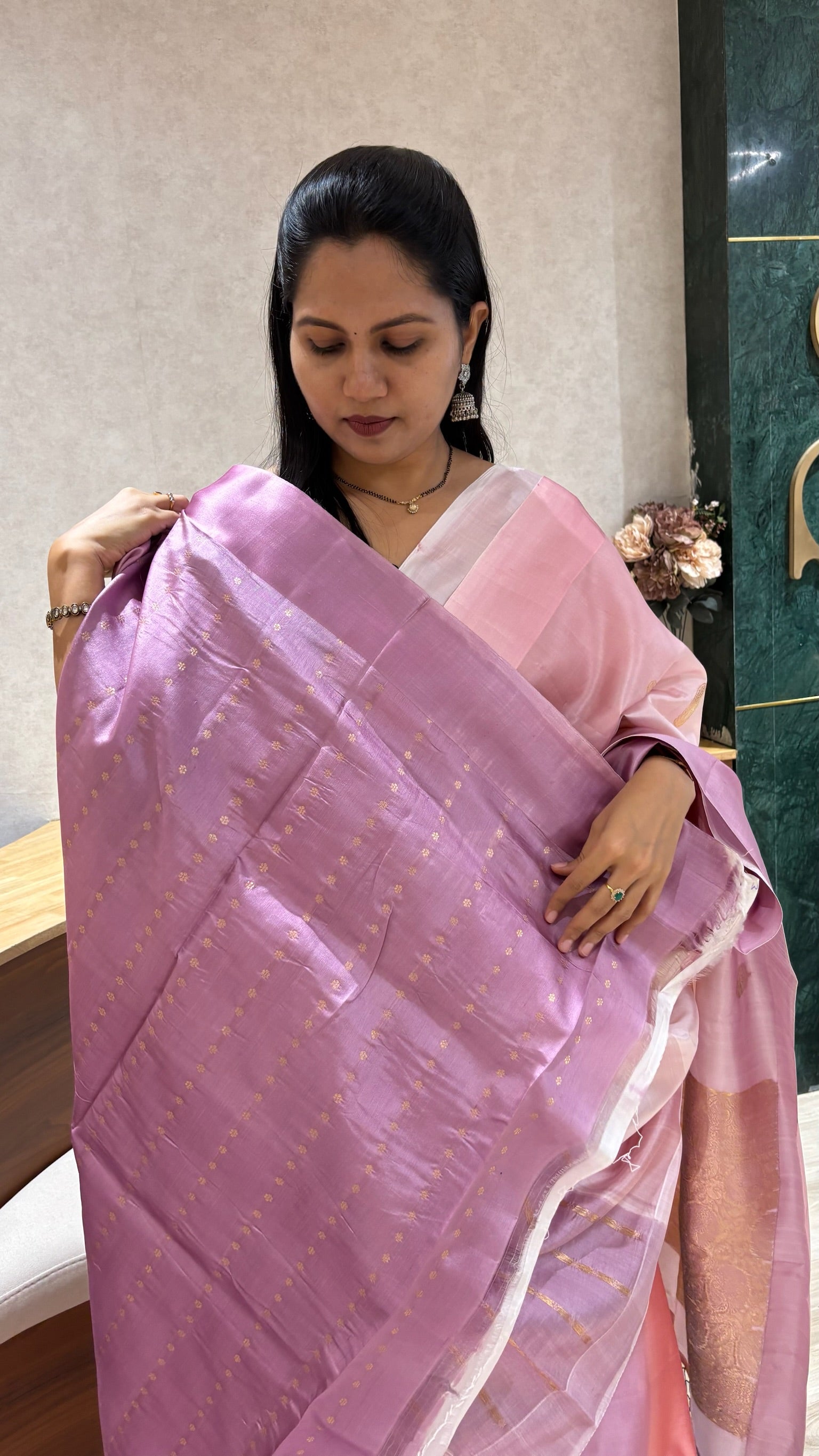 Handloom mango pattu