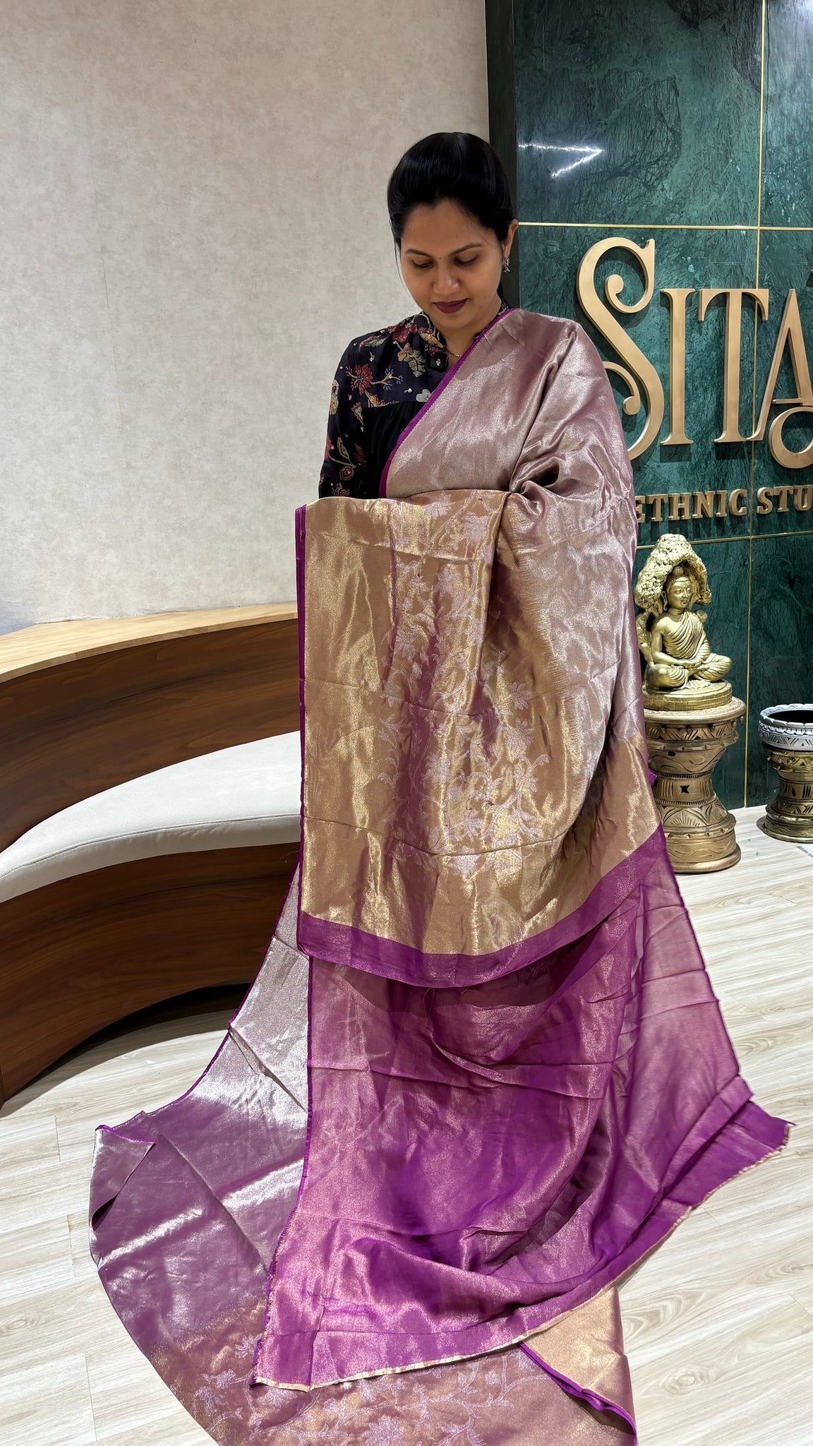 Banaras tissue jaal magenta pink