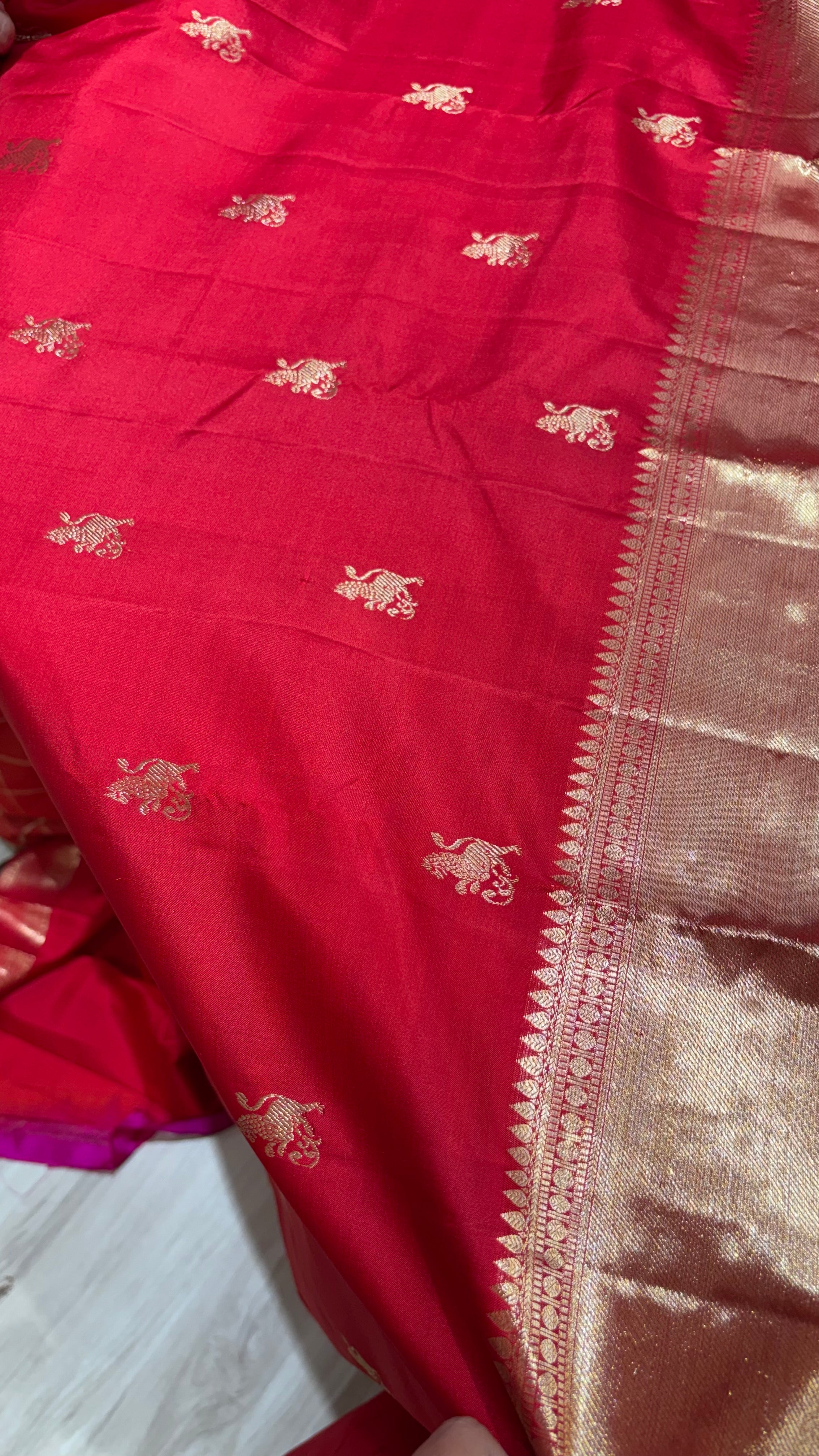 Handloom Gadwal pattu
