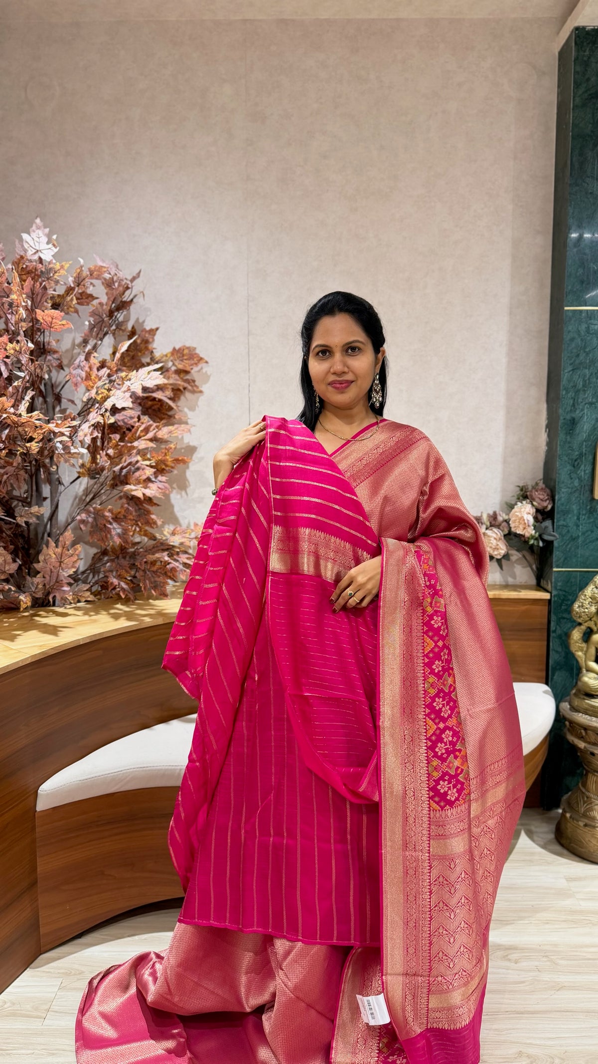 Banaras Tissue patola pink