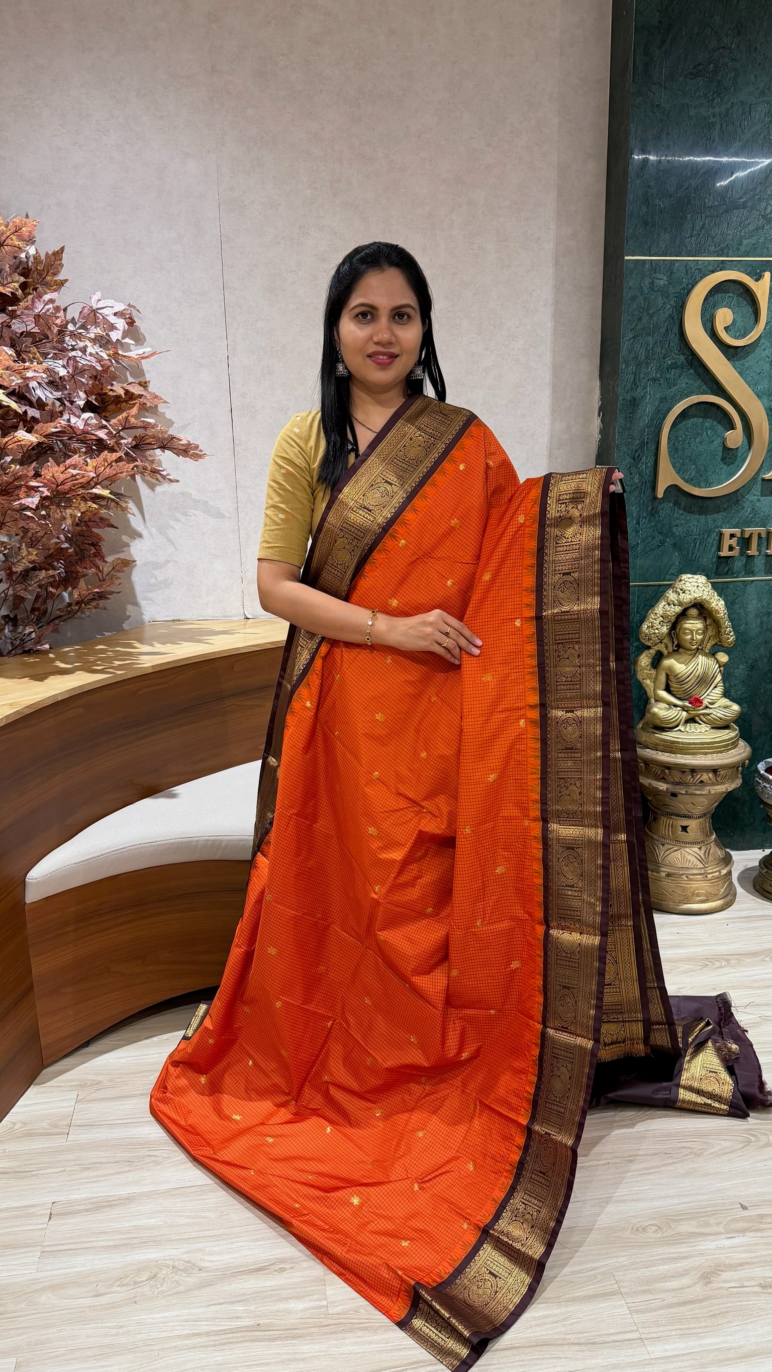 Semi Gadwal