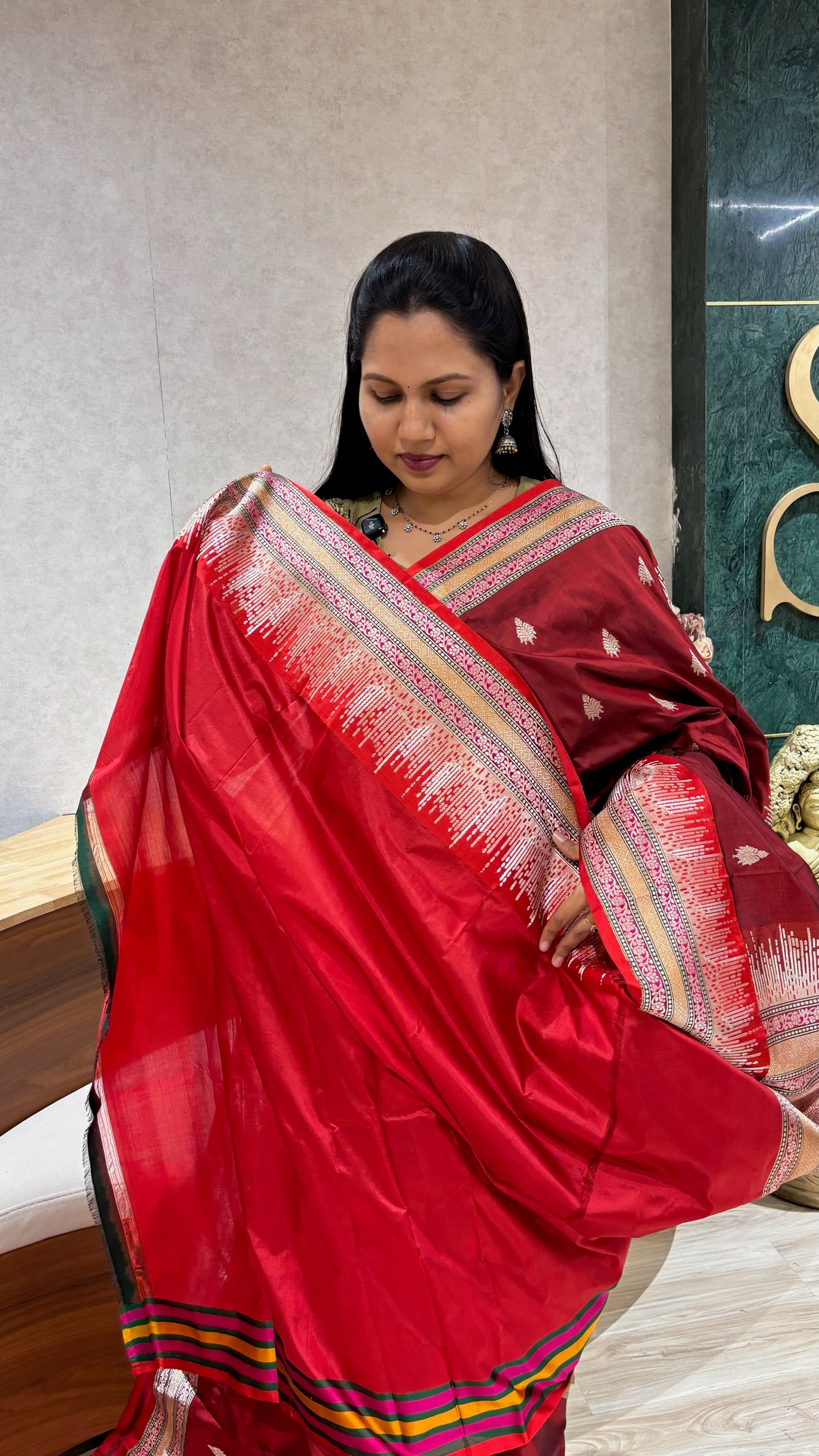Premium banarasi pattu