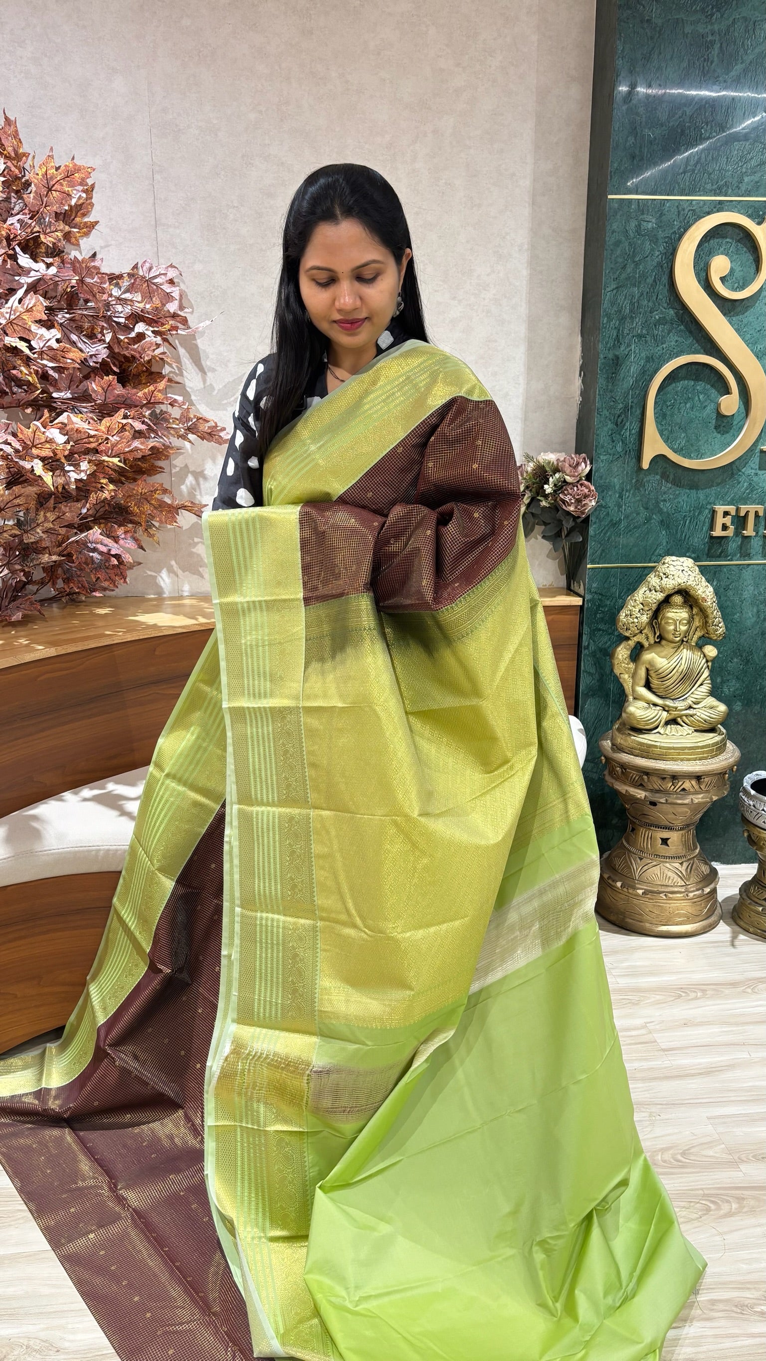Semi kanchi