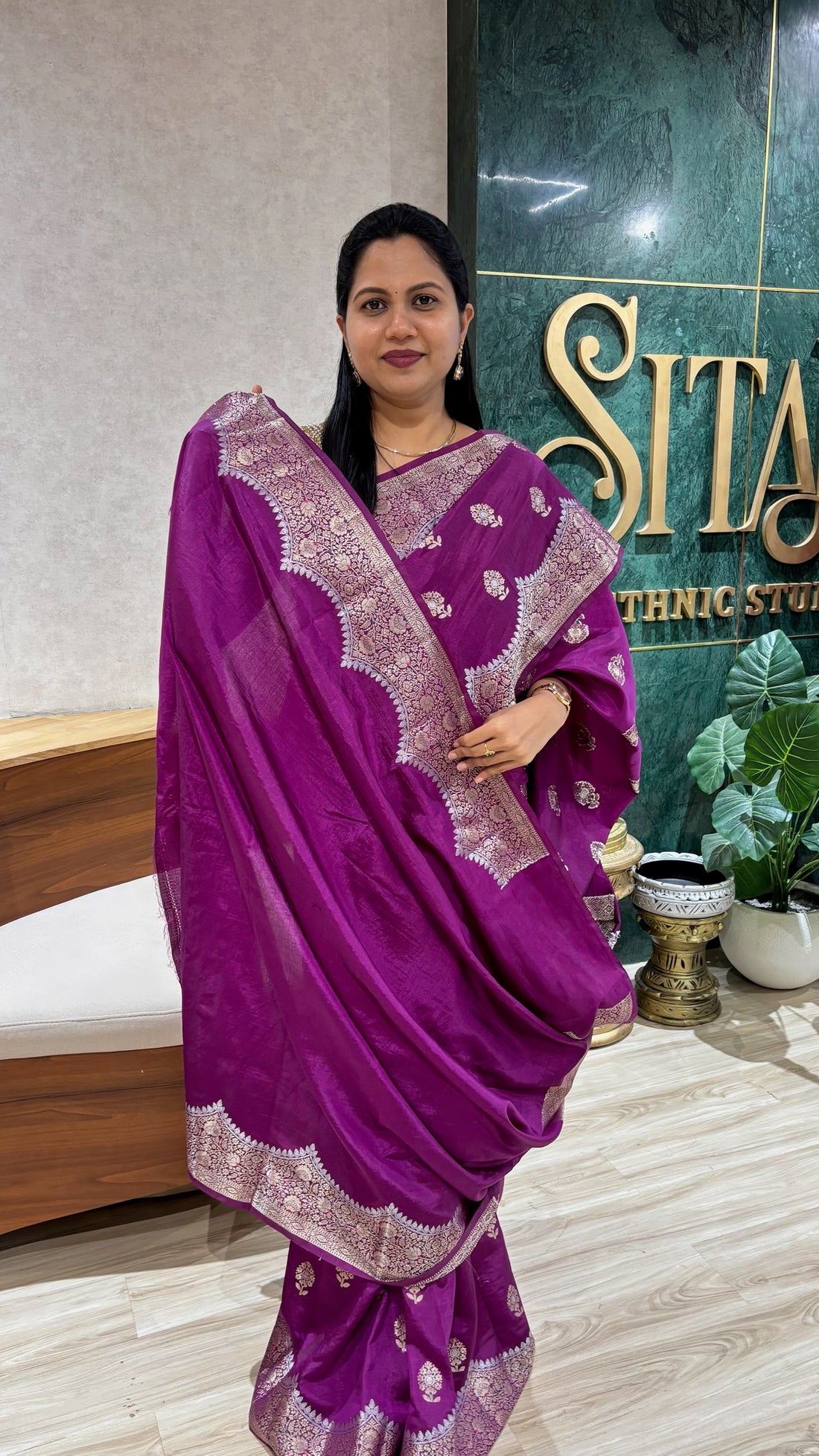 Banaras scallop wine