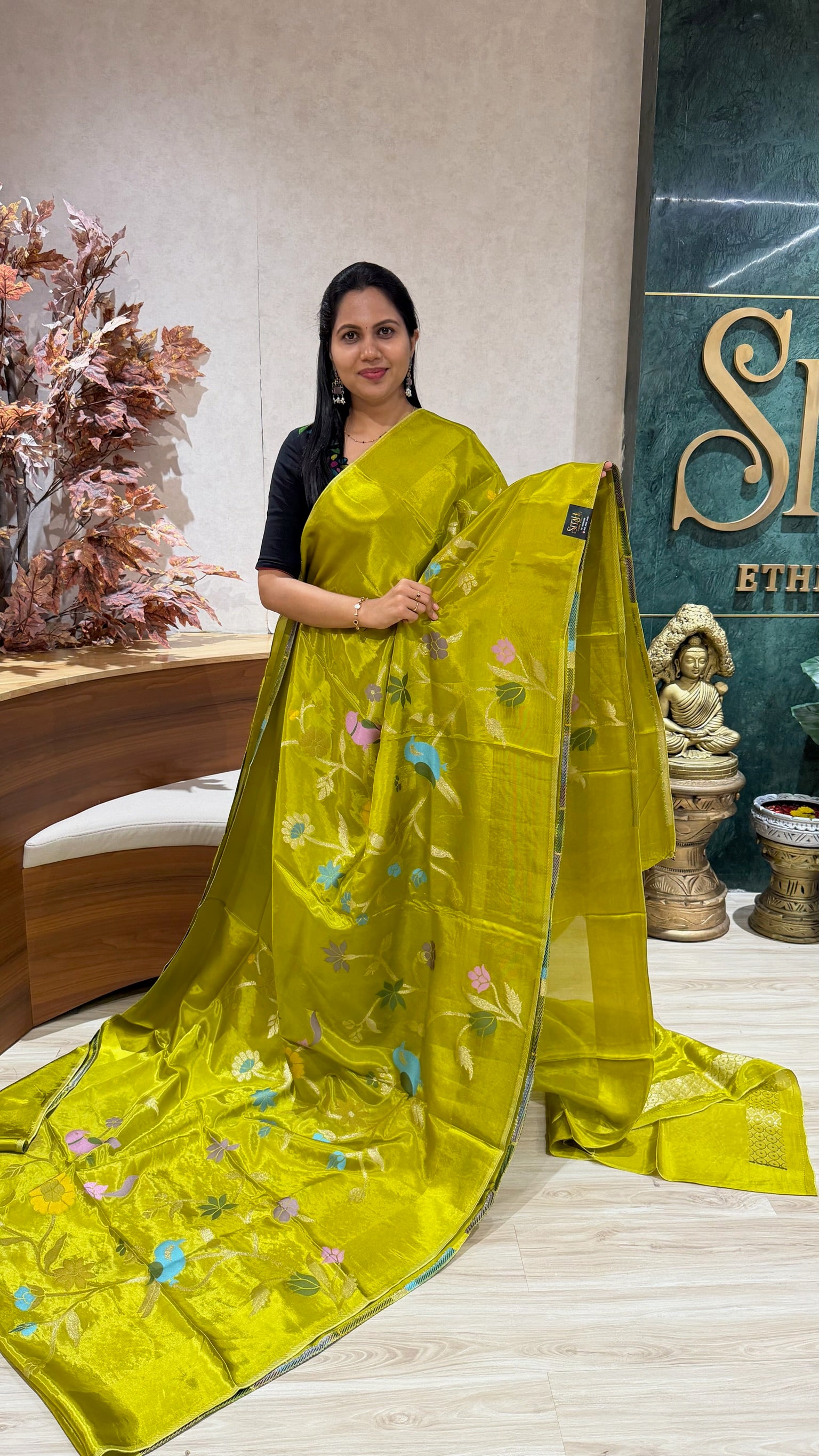 Ho crepe mehndi green