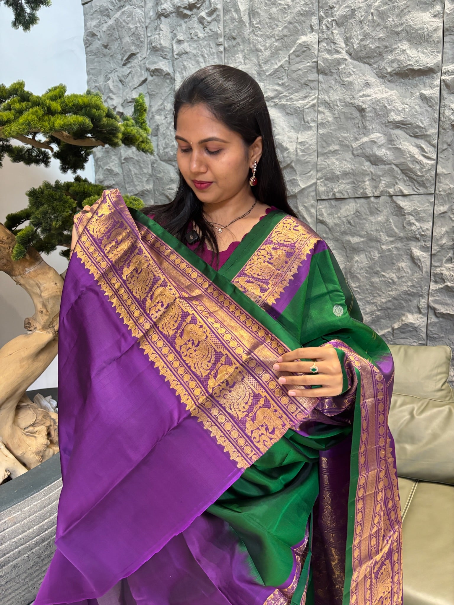 Handloom Gadwal  pattu green