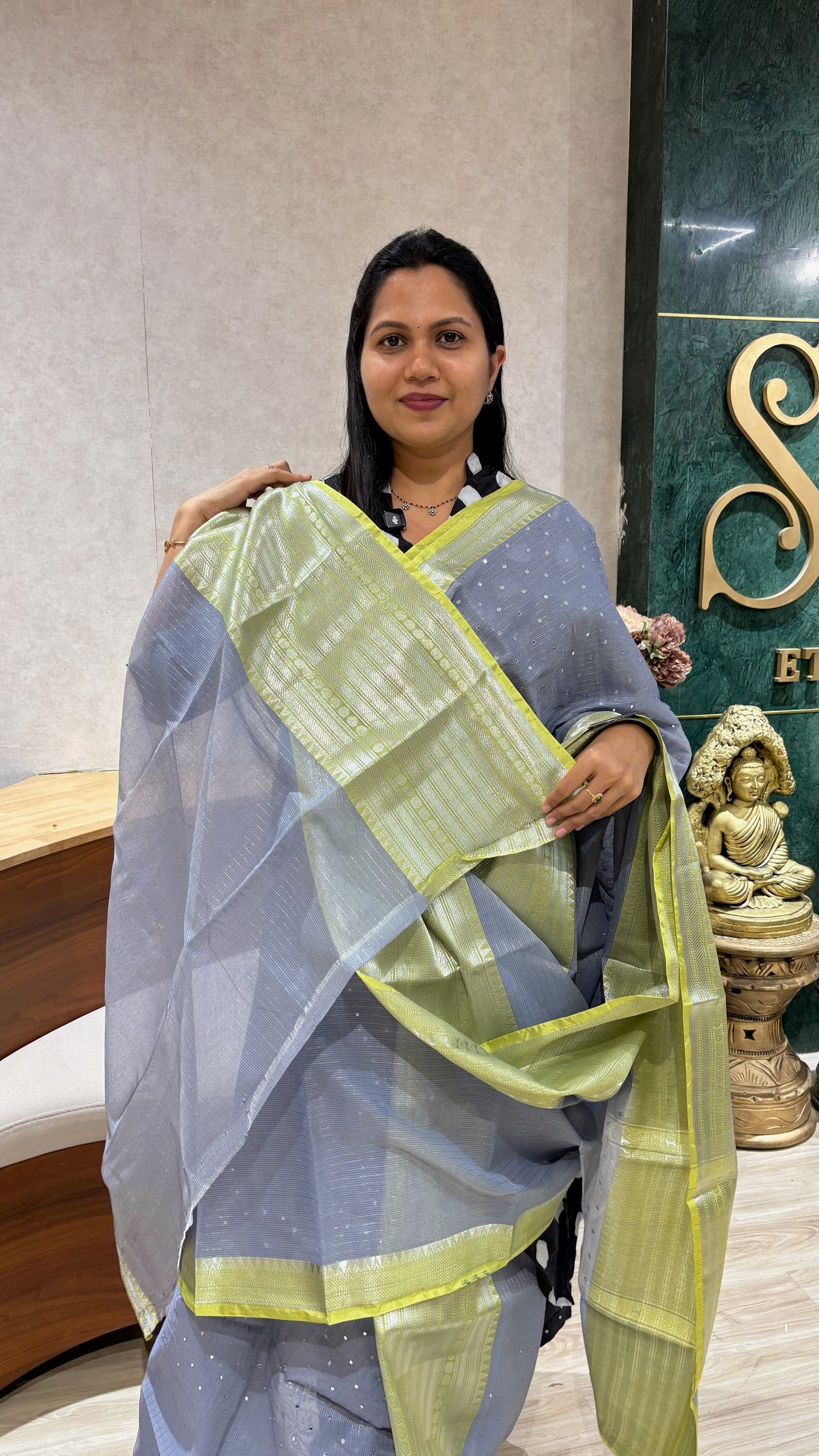 Mangalgiri mirror work
