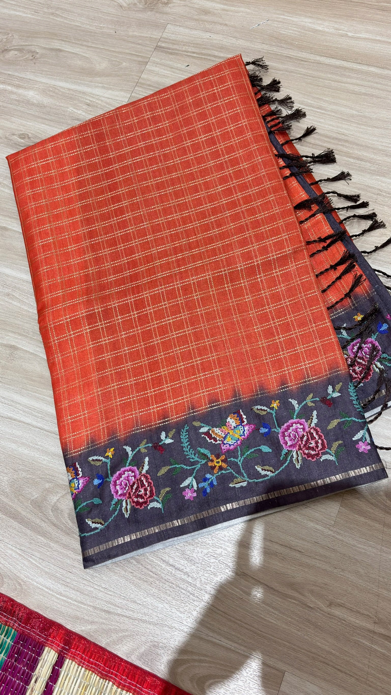 Tussar pettit work