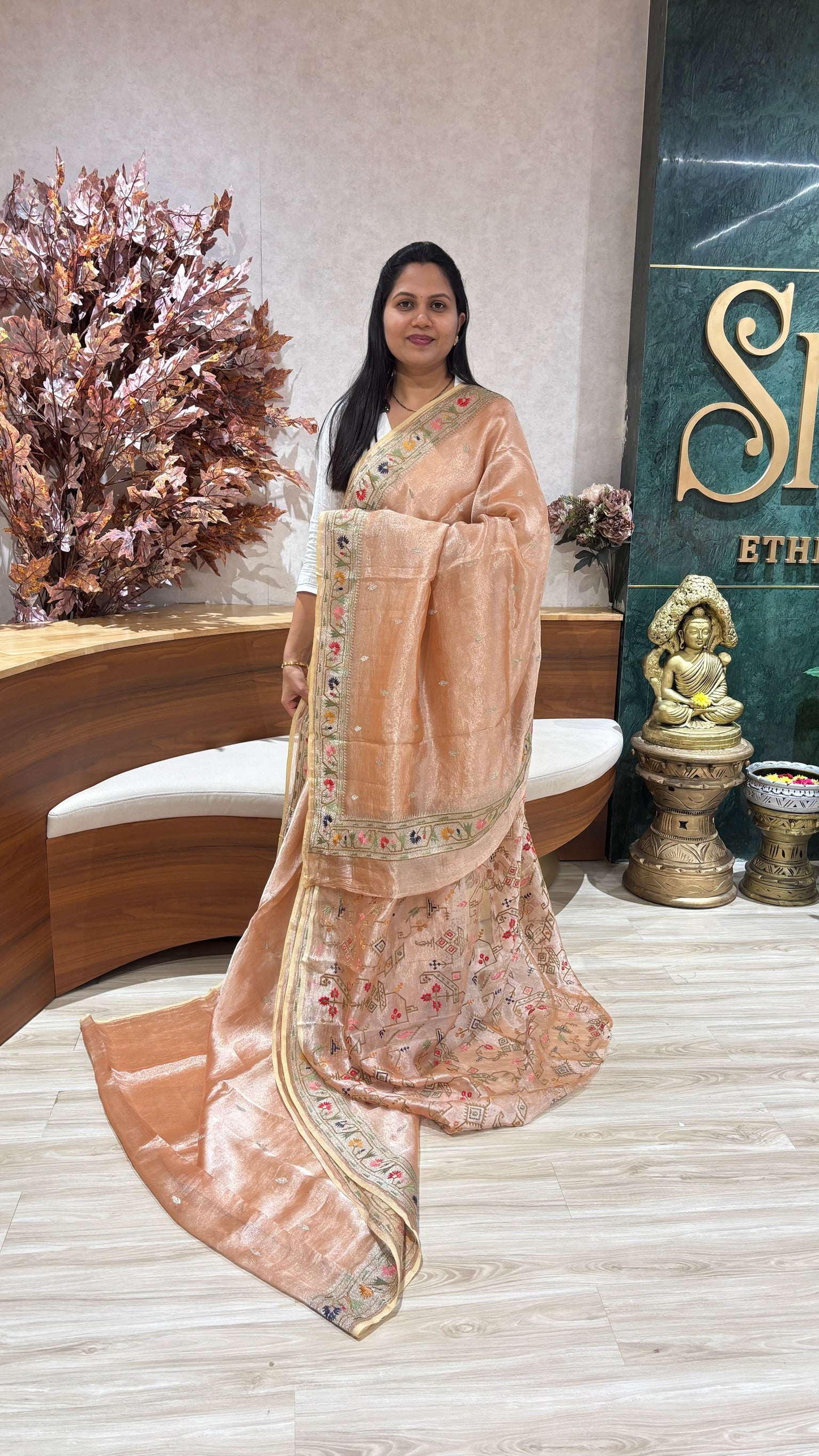 Pure tissue paithani border