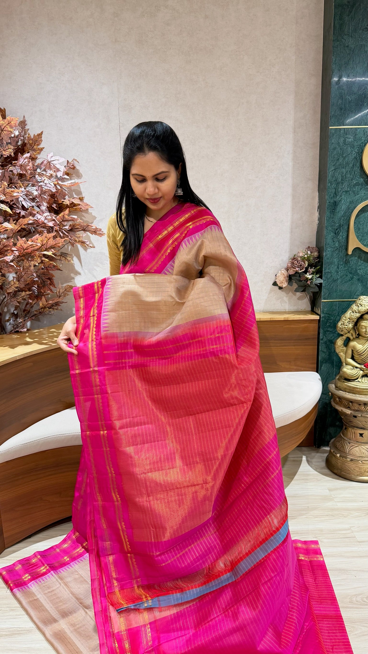 Handloom Gadwal pattu