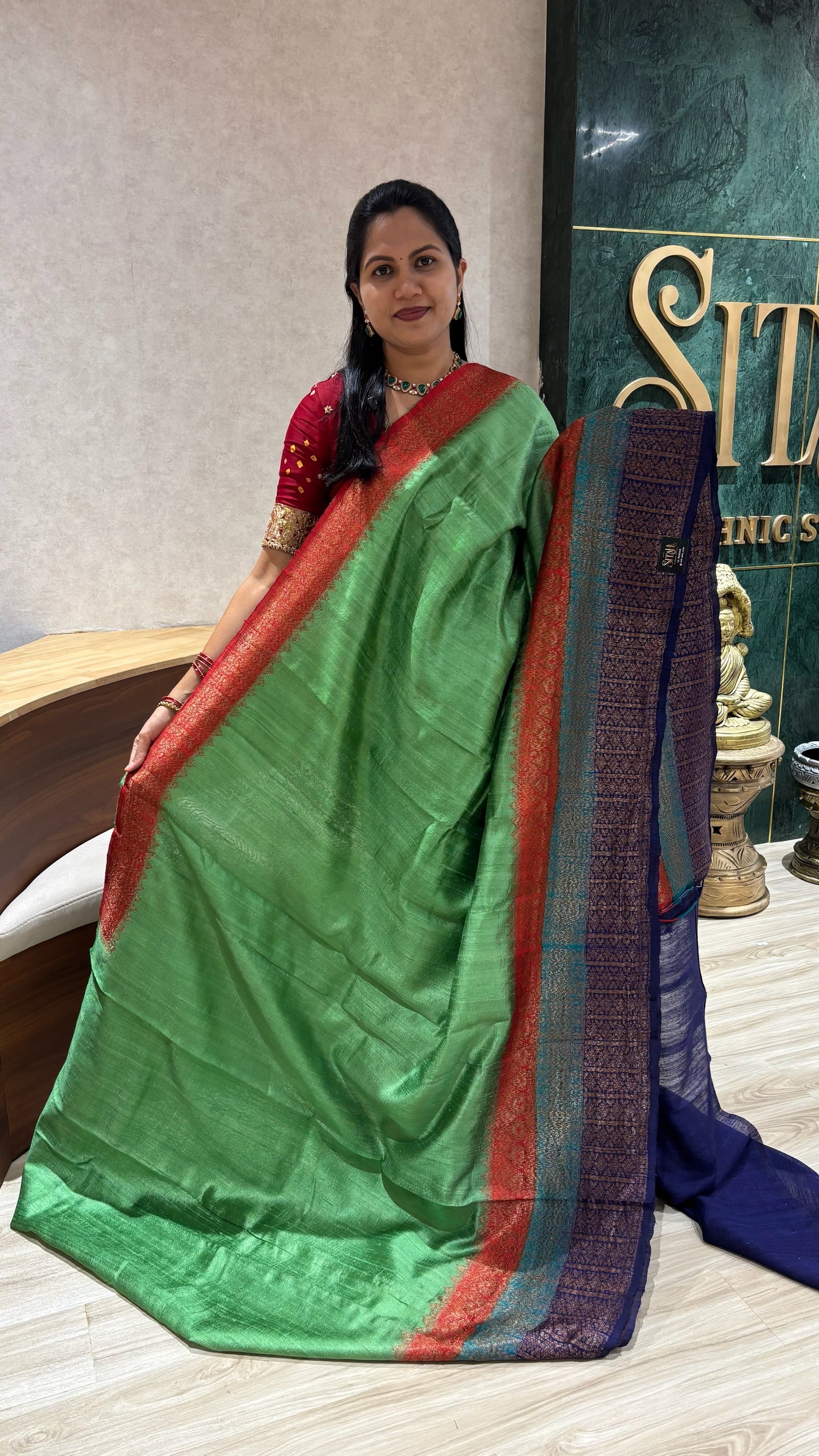 Handloom Raw silk pattu